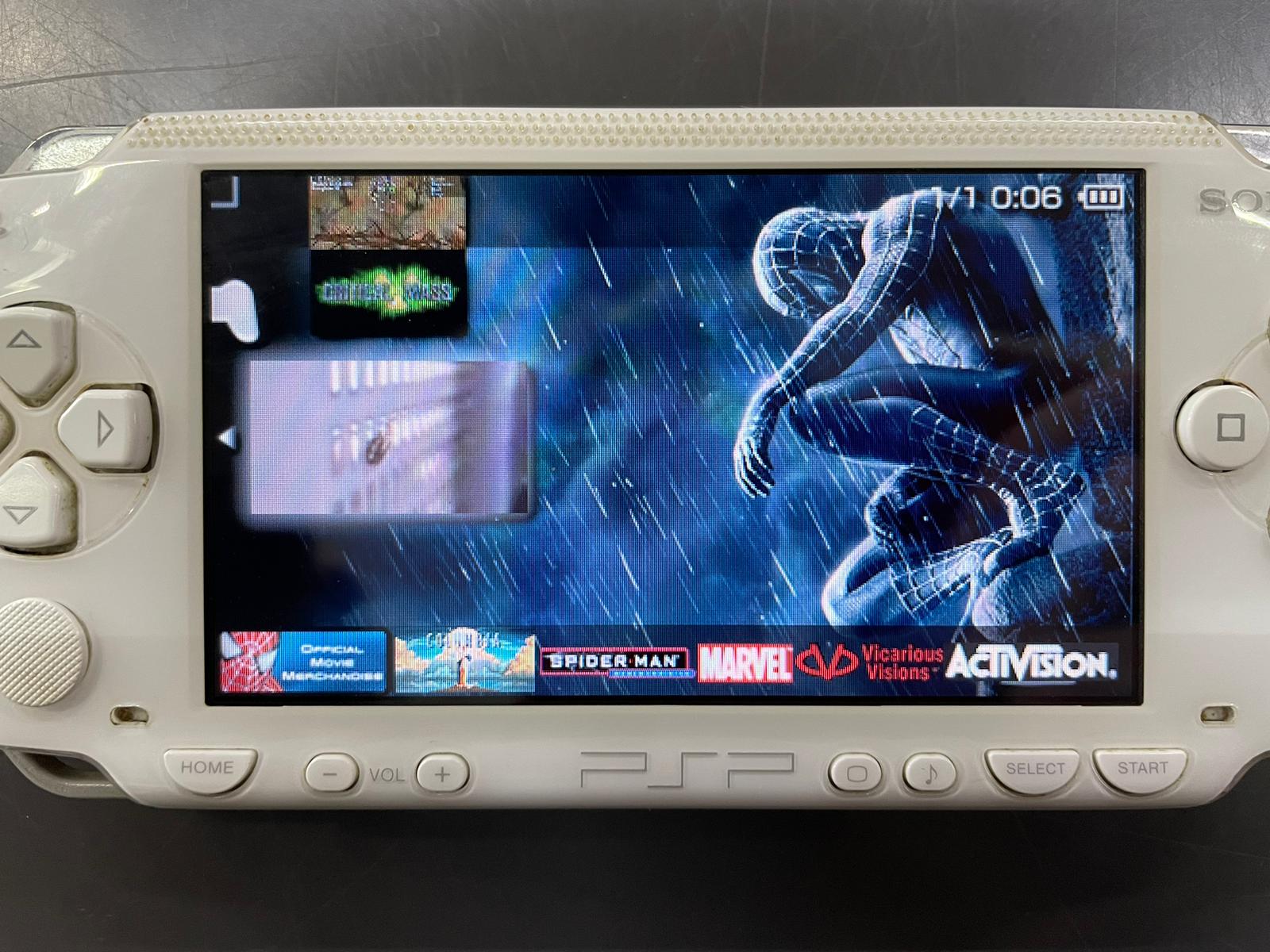 Sony PSP 1004 White Modificata - immagine 4