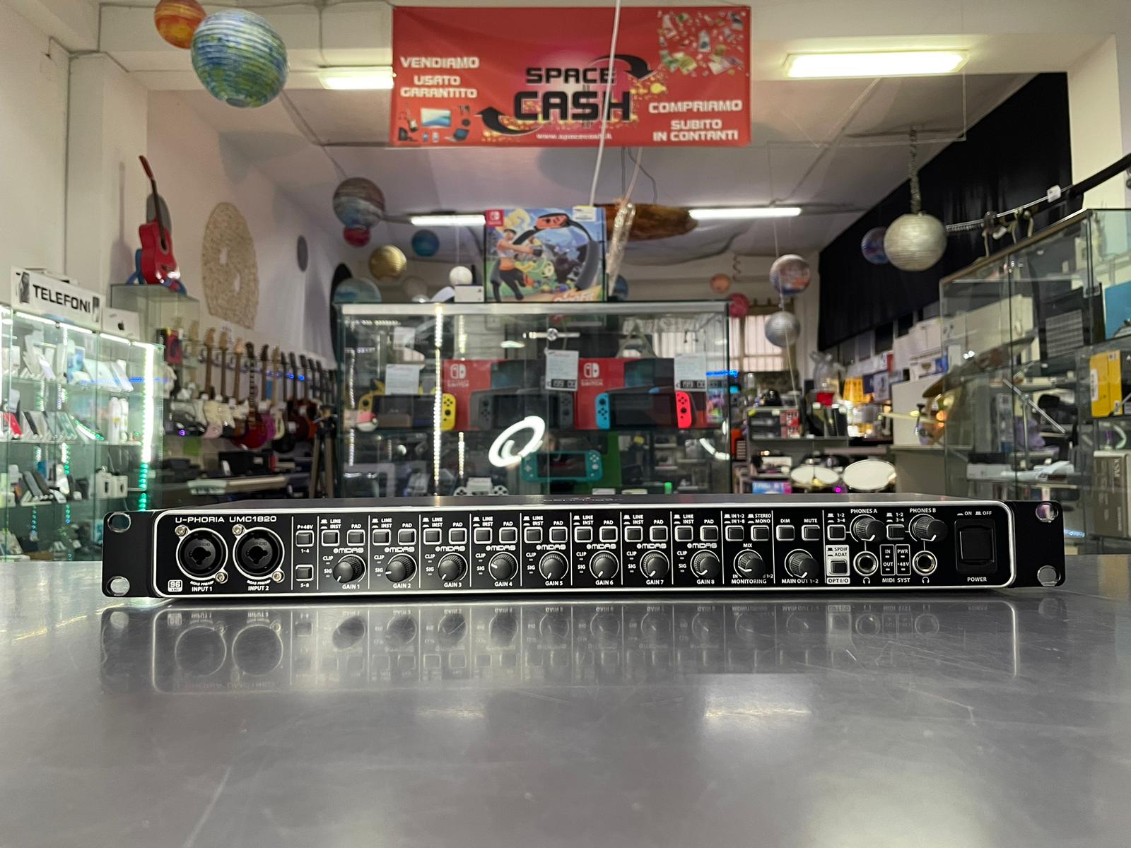 BEHRINGER UMC1820 Scheda Audio
