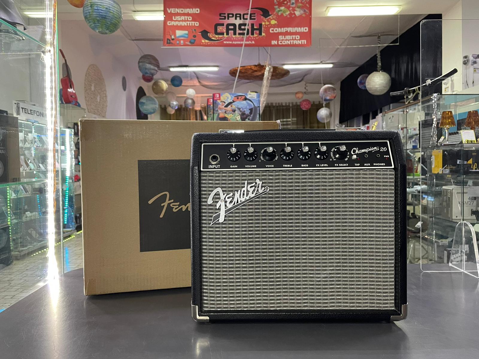 Fender Champion 20 Ampli Chitarra