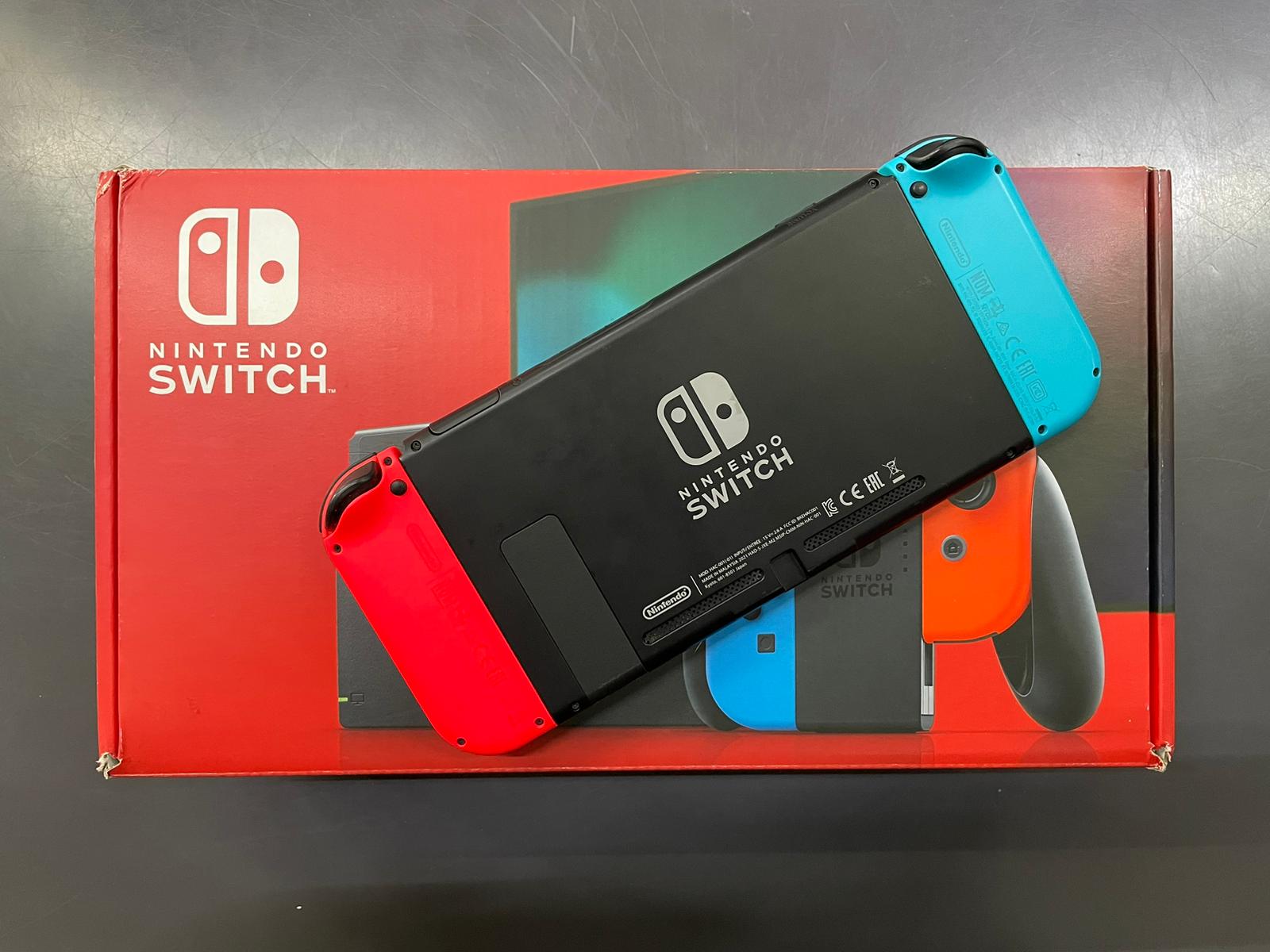 Nintendo Switch Neon - immagine 2
