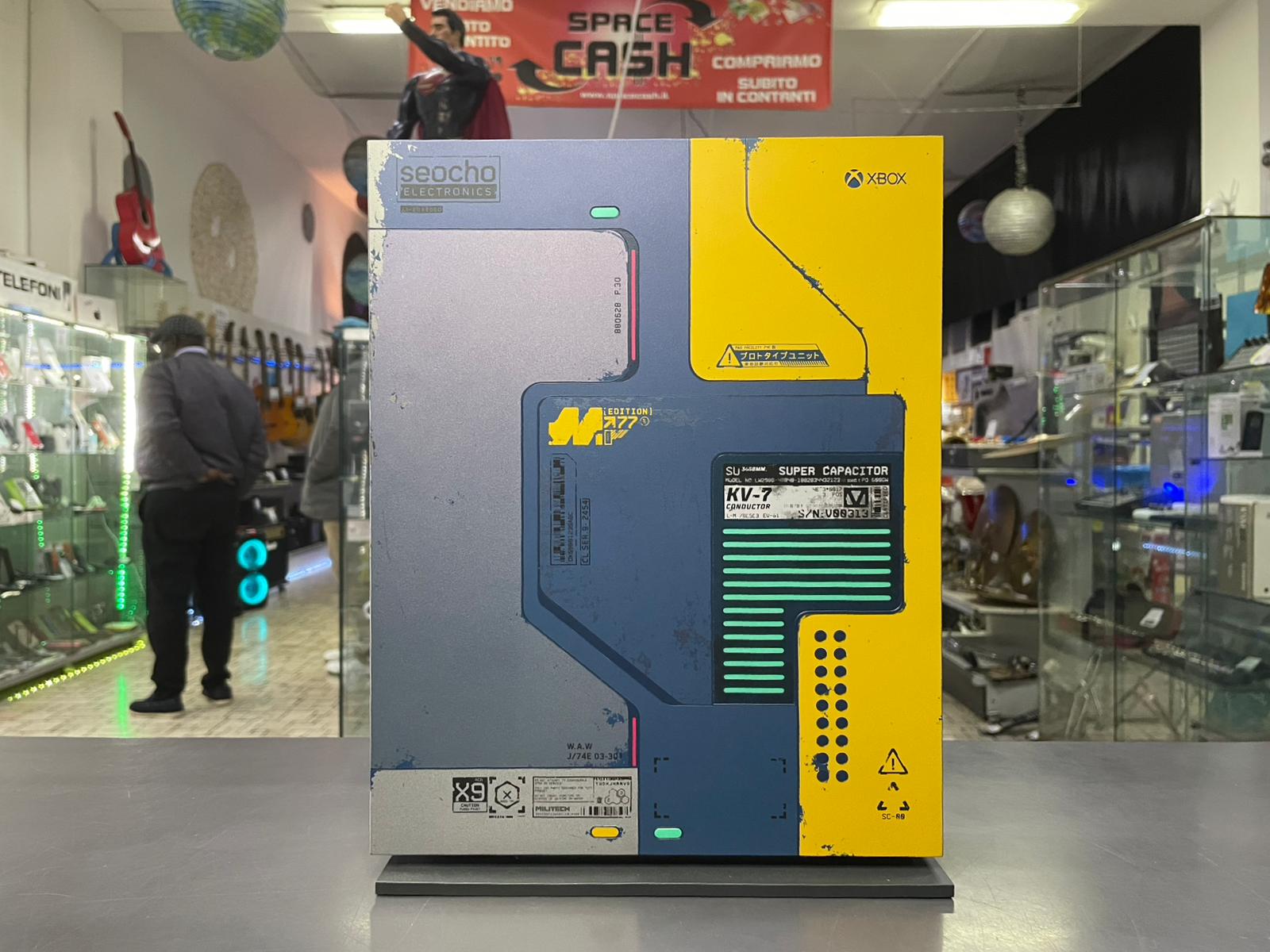 Xbox One X Cyberpunk Edition Boxata