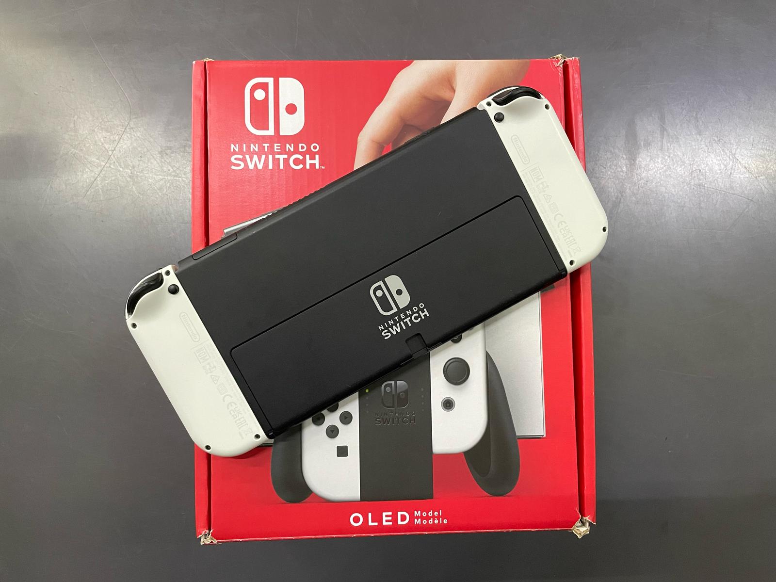Nintendo Switch Oled - immagine 5