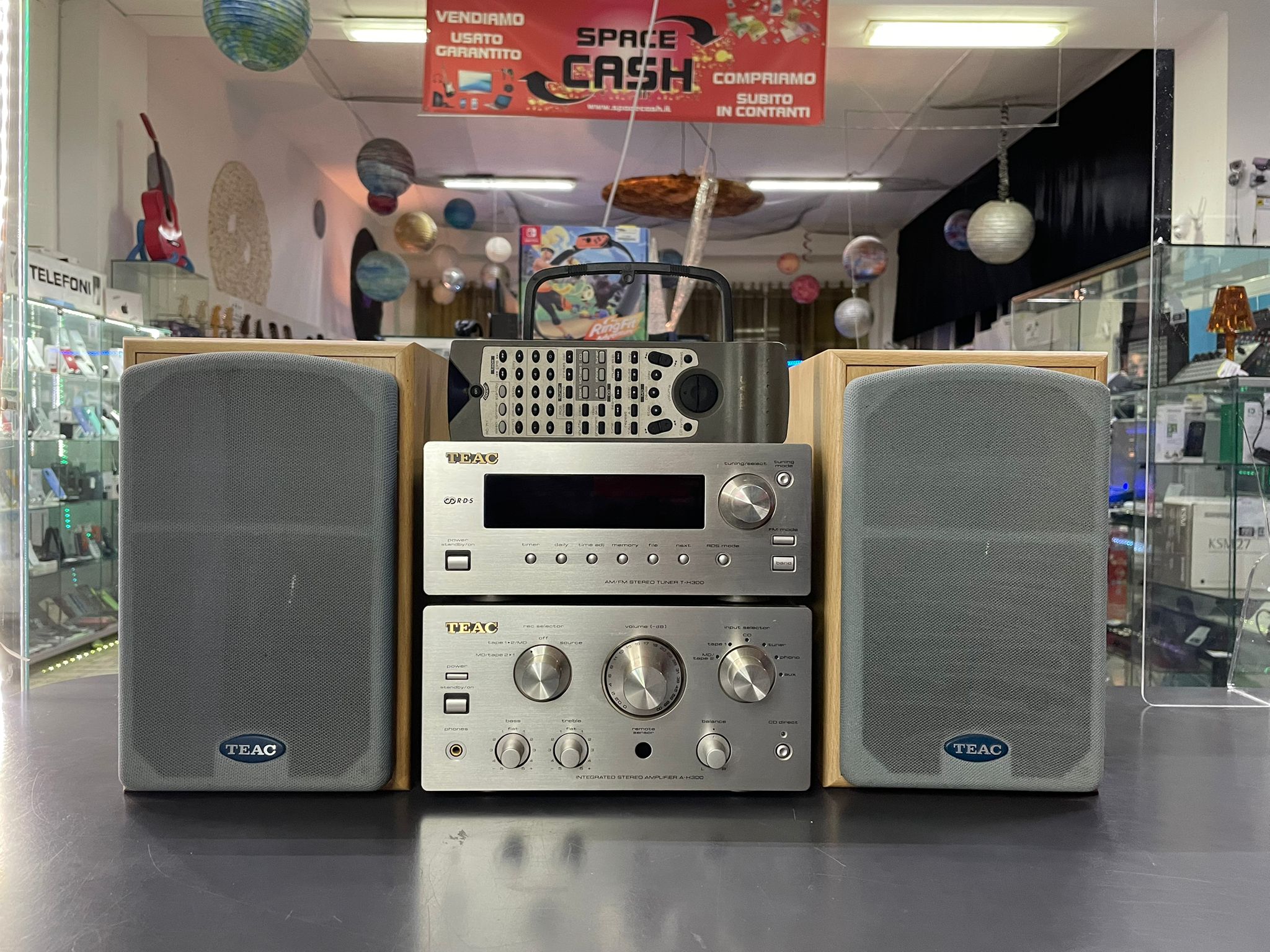 Compatto TEAC H300 + Tuner + Speaker - immagine 4