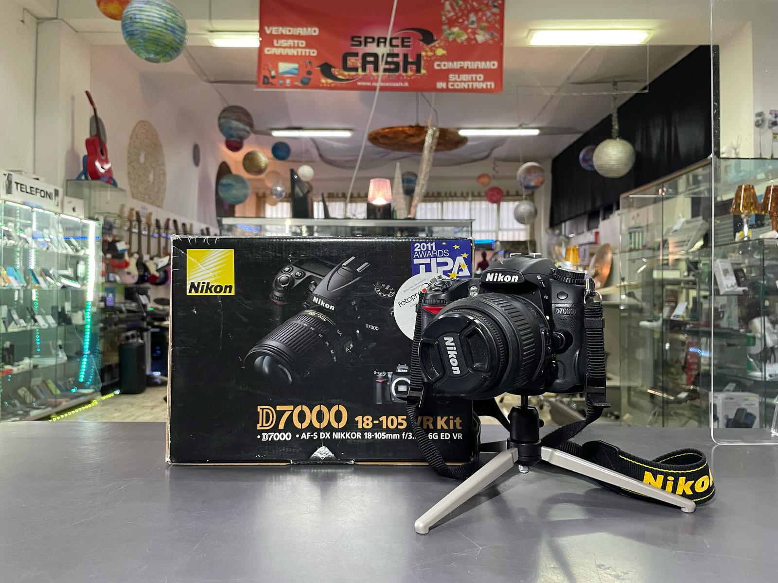Nikon D7000 + Nikon 18-55 VR - immagine 3