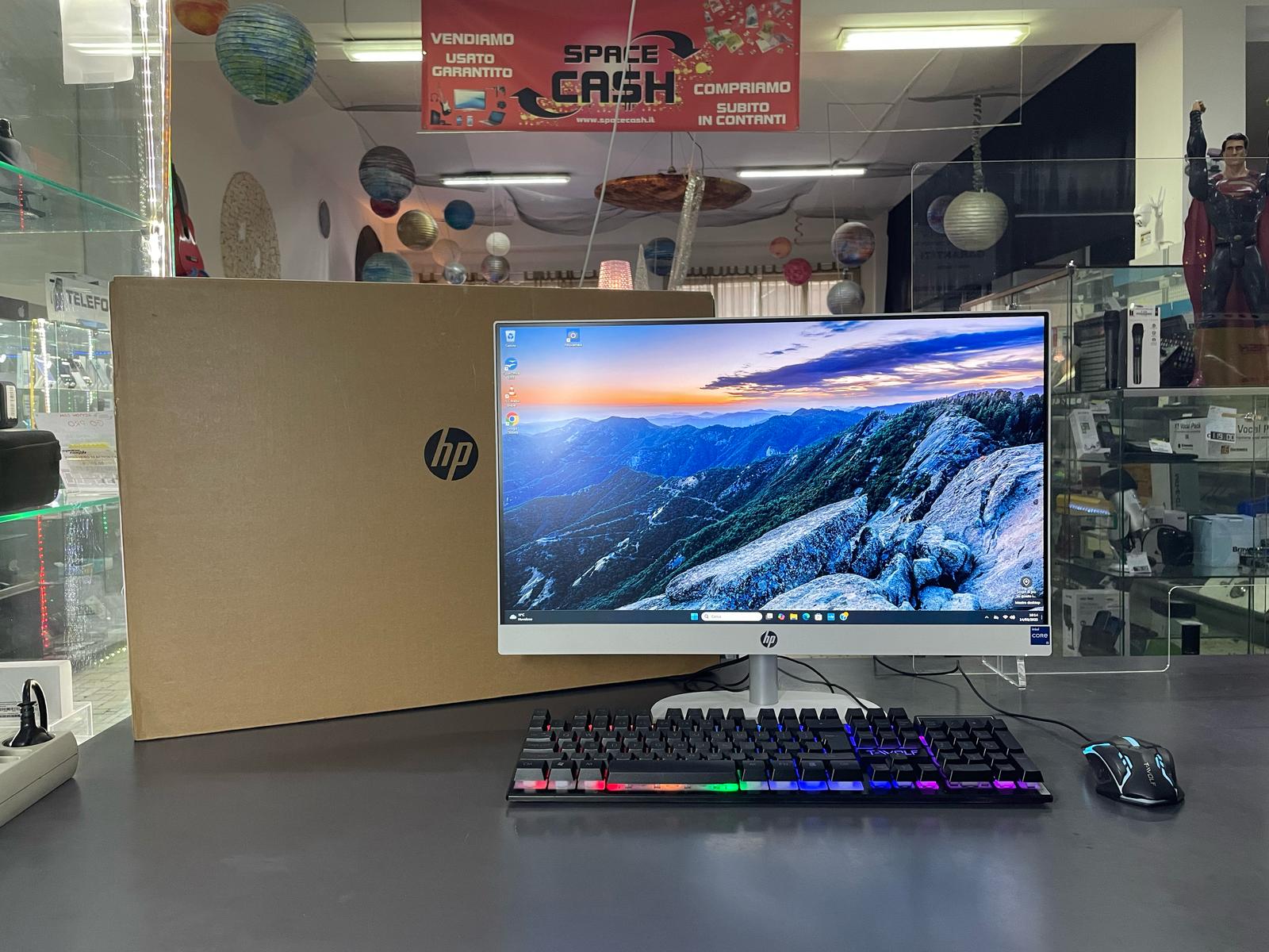 HP All in One 24" Core i5 29/07/24 - immagine 3