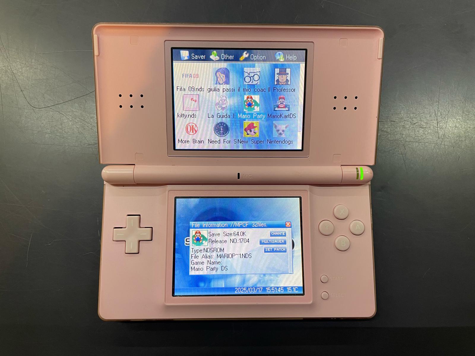 Nintendo DS Lite Pink + R4