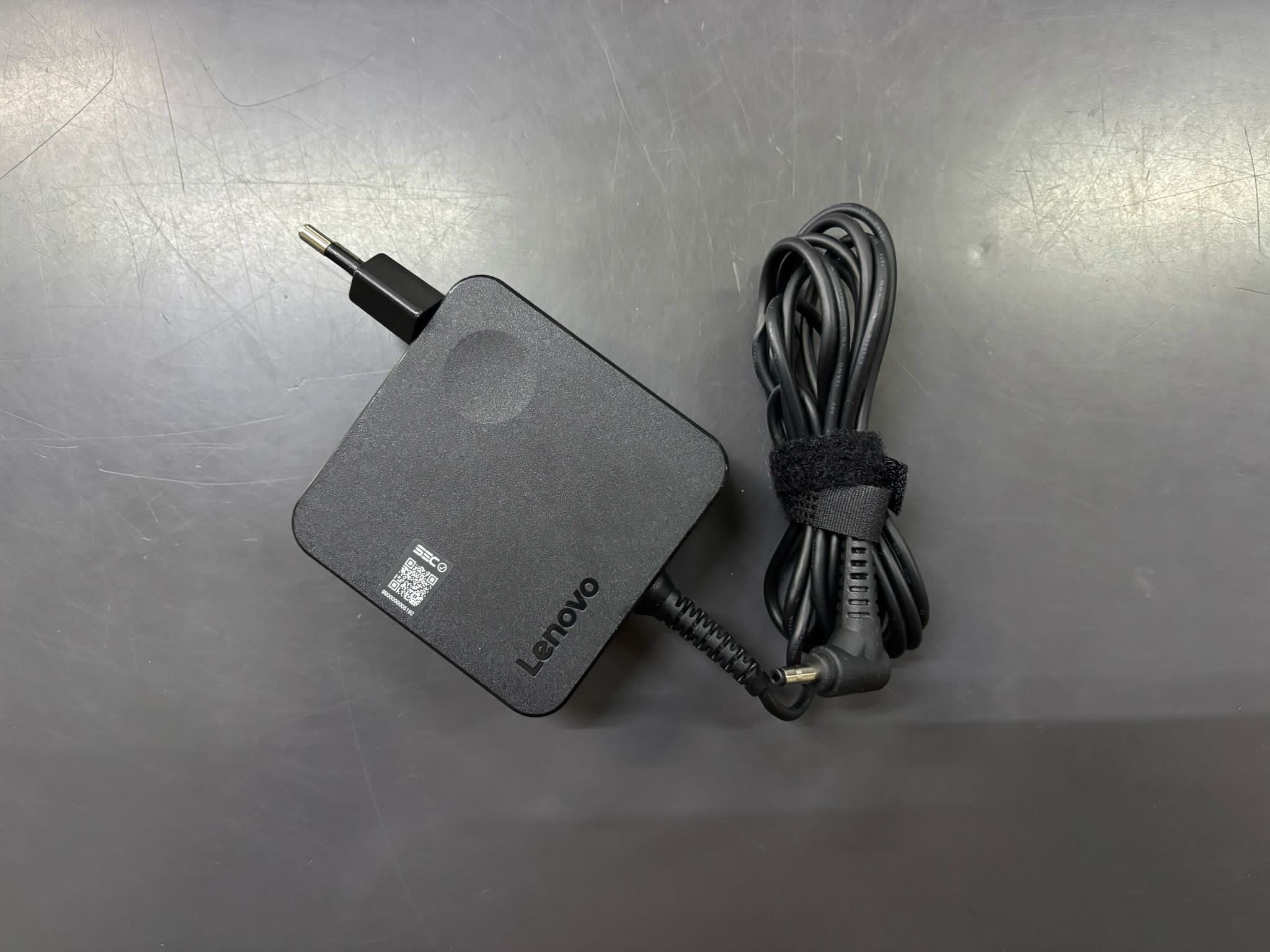 Lenovo V15 G2 Ryzen 5 8Gb 512Gb - immagine 4