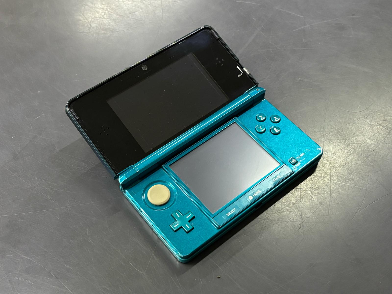 Nintendo 3DS Turchese