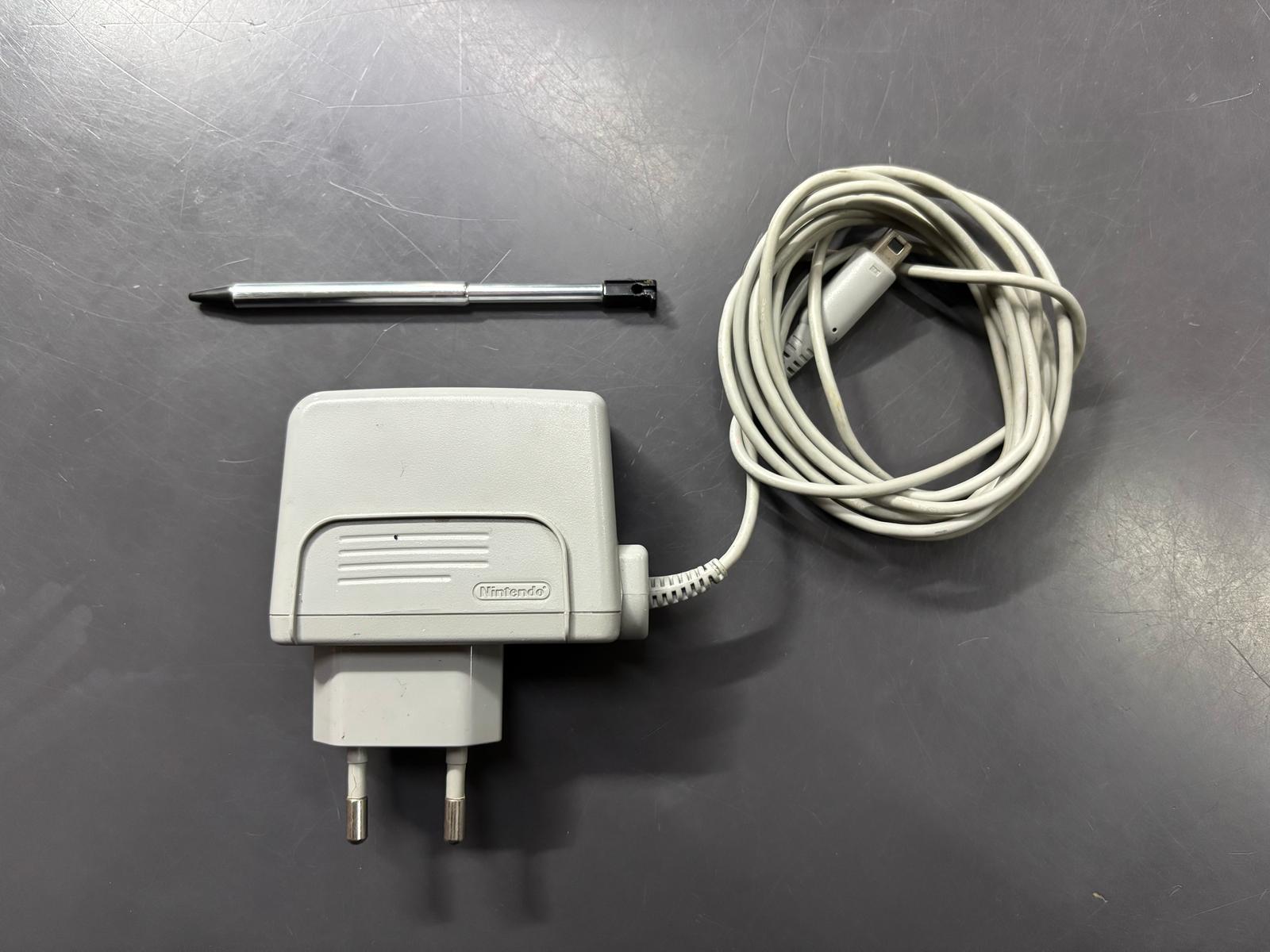 Nintendo 3DS Turchese - immagine 2