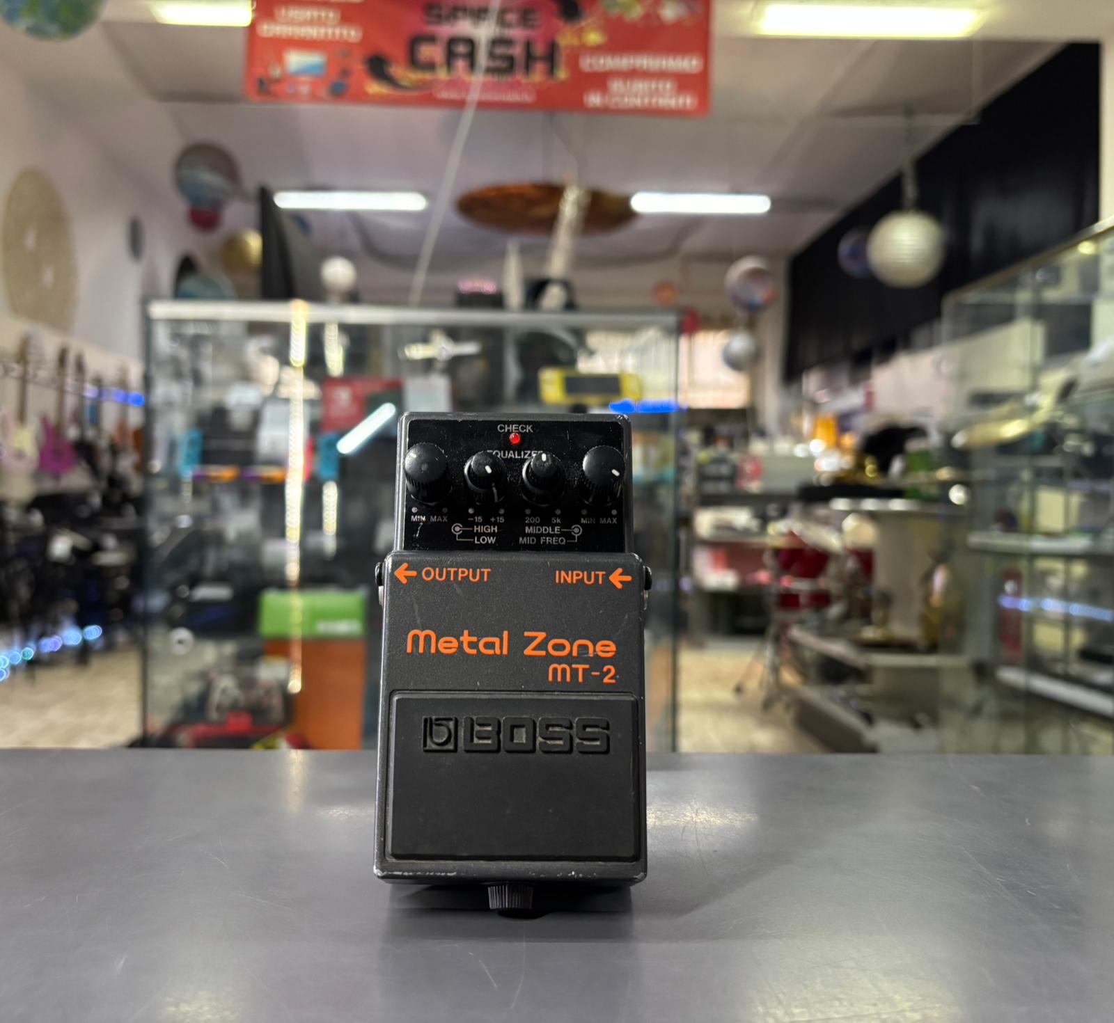 BOSS MT-2 Metal Zone - immagine 3
