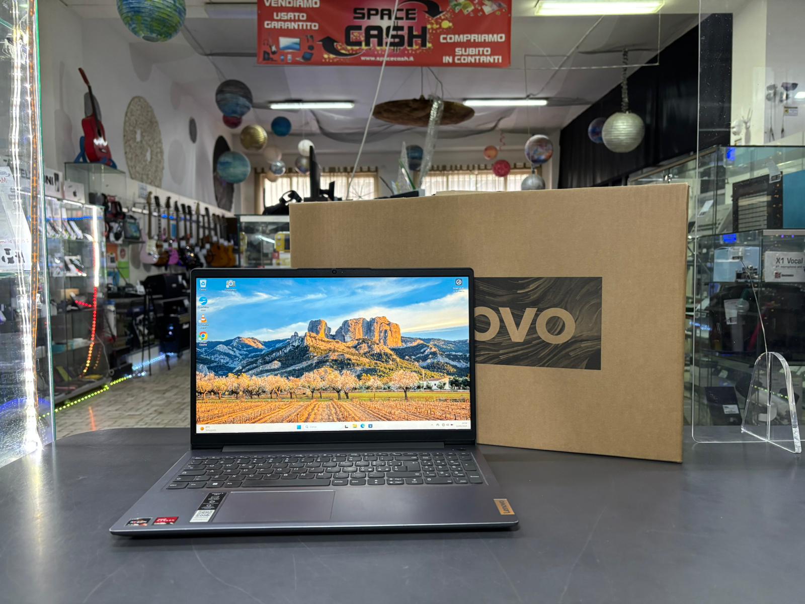 Lenovo Ideapad 3 Ryzen 7 12Gb 512Gb
