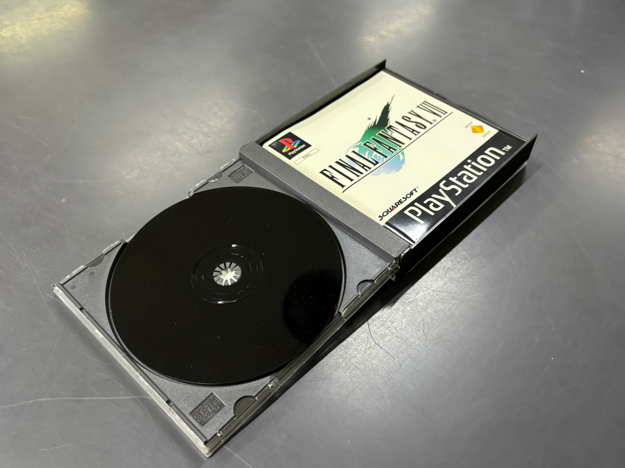 Final Fantasy VII PSX - immagine 7
