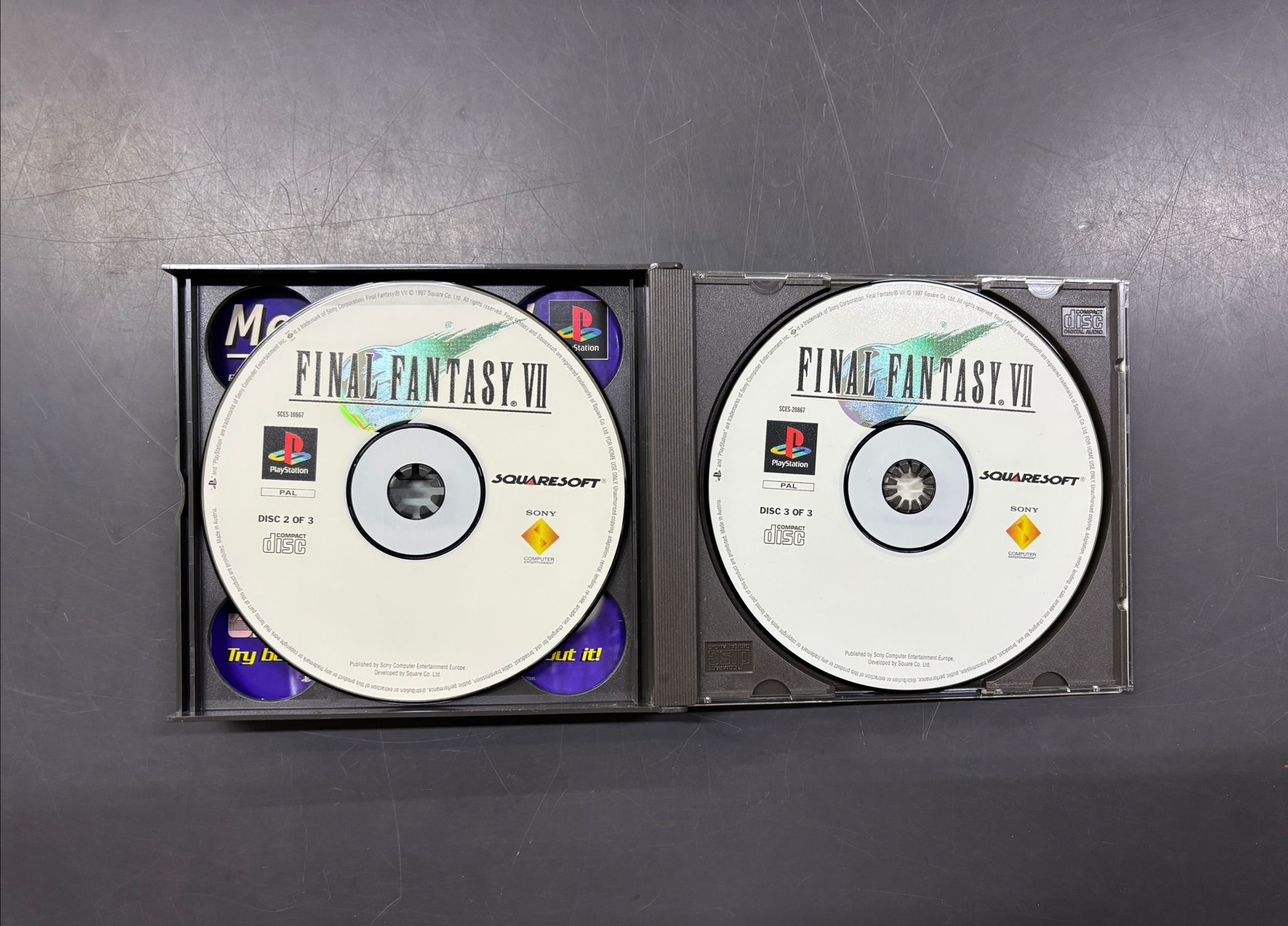 Final Fantasy VII PSX - immagine 2