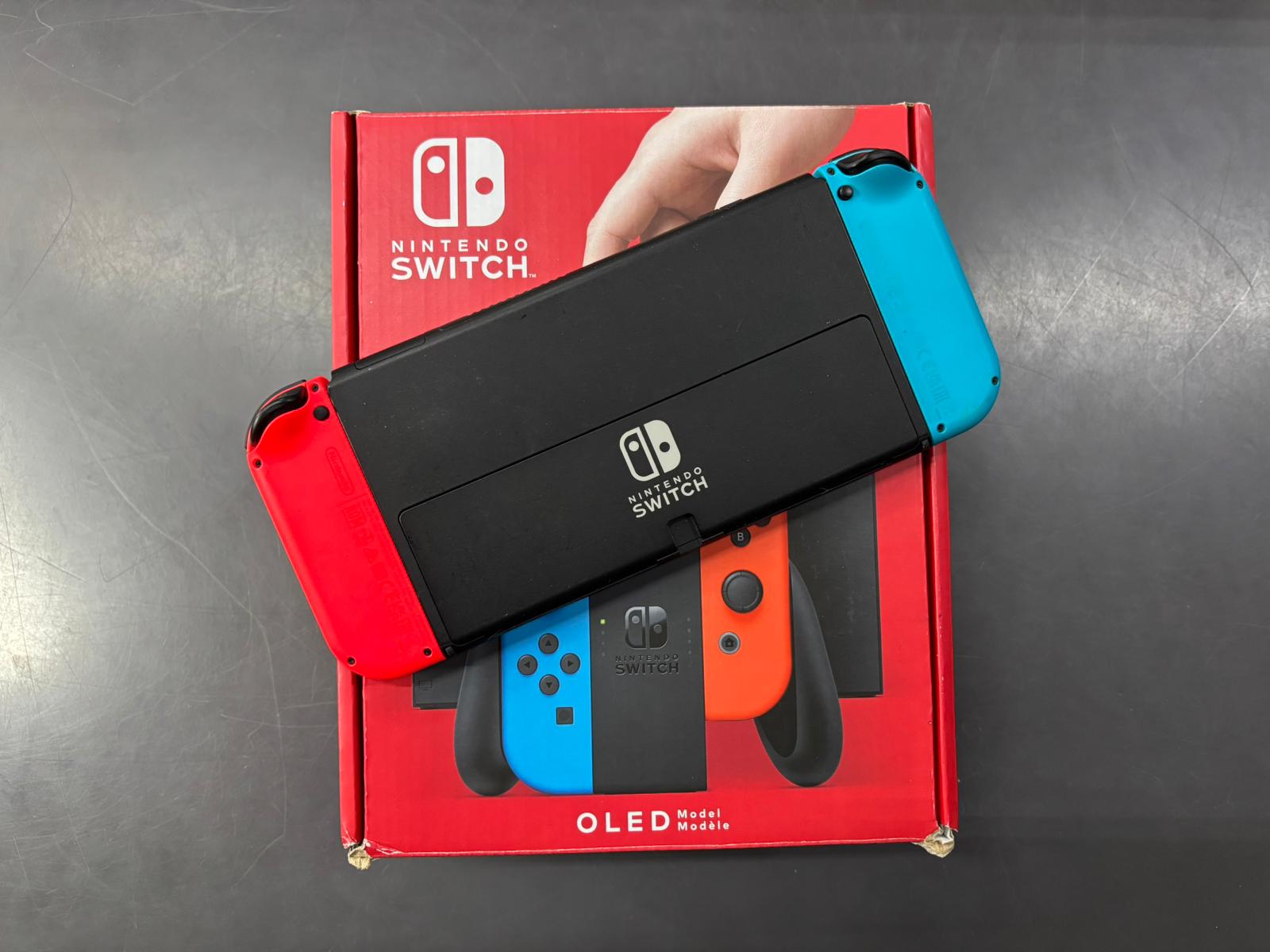 Nintendo Switch Oled - immagine 5