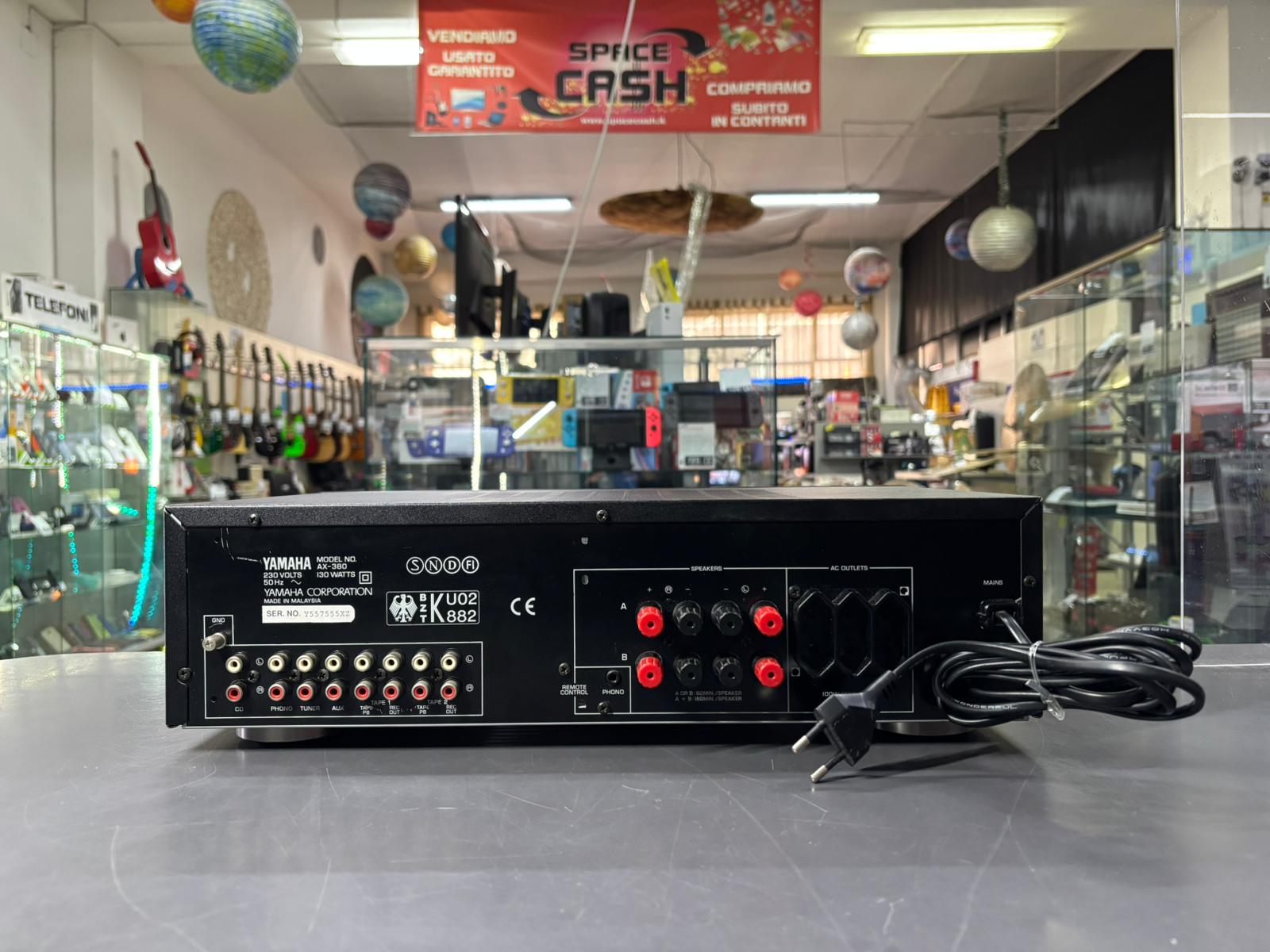 Yamaha AX-380 Amplificatore Integrato - immagine 2