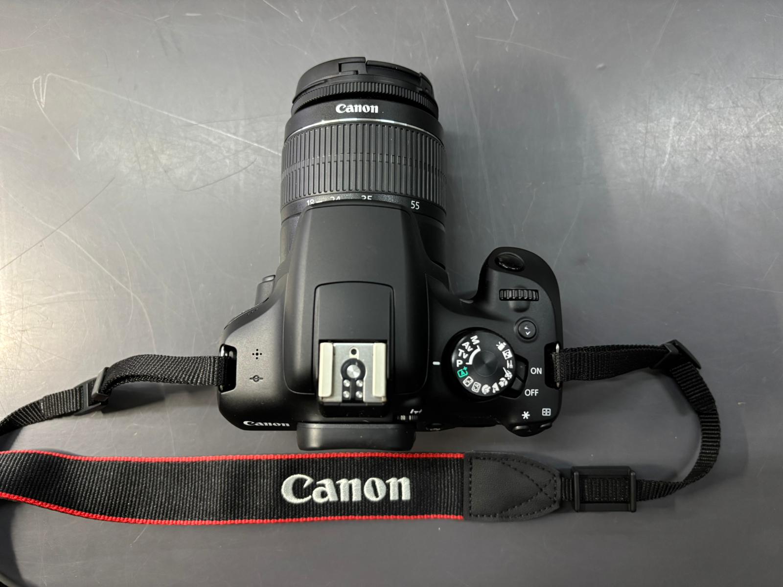 Canon Eos 1300D + 18-55