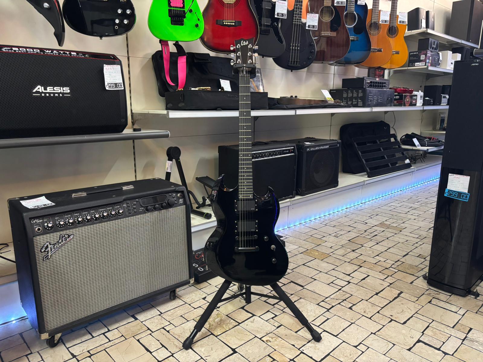 ESP LTD Viper-10 + EMG 81 - immagine 6