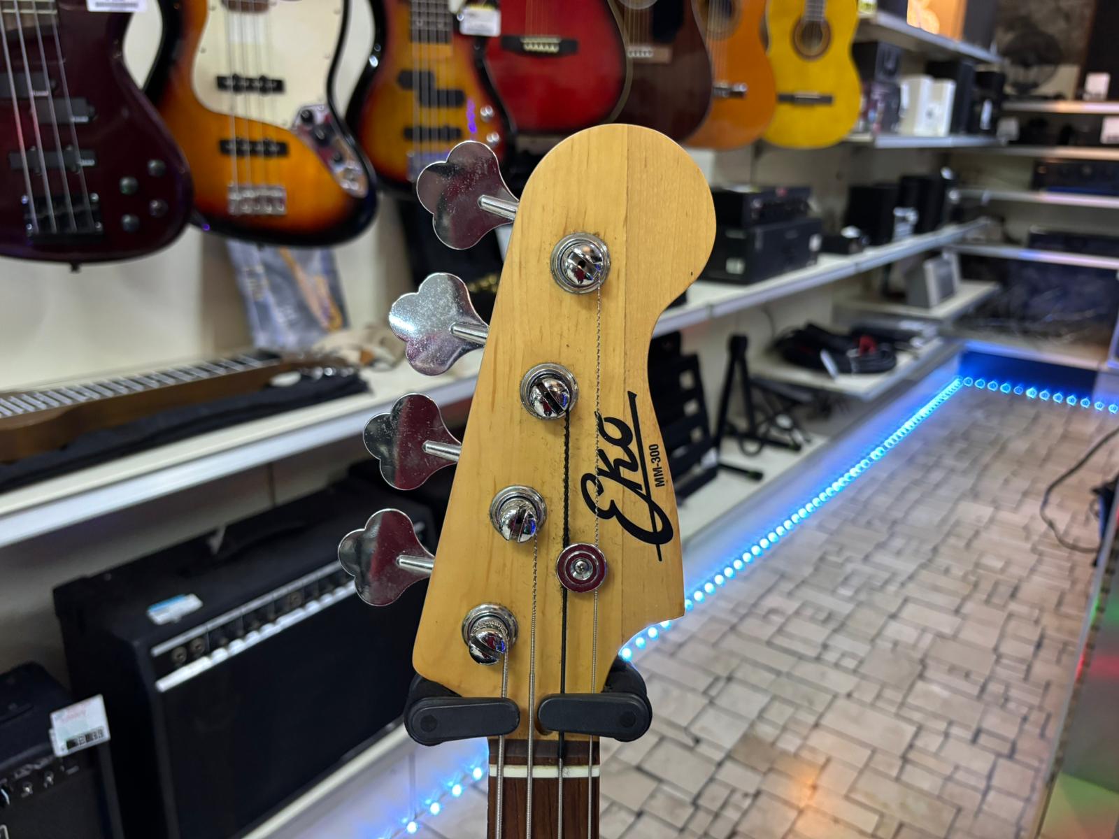 Eko MM-300 Basso Elettrico - immagine 5