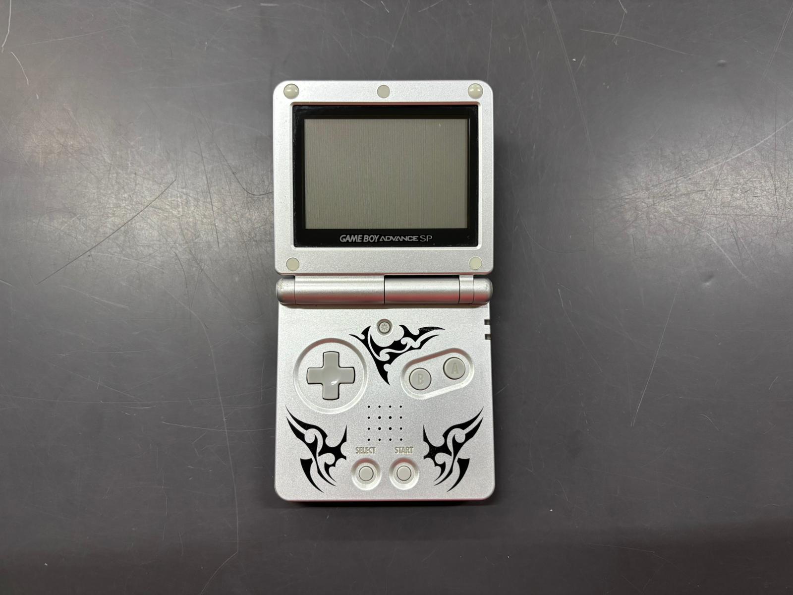 Nintendo GameBoy Advance SP Tribal - immagine 2