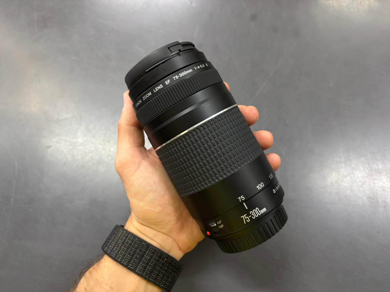 Canon EF 75-300mm f/4-5.6 III