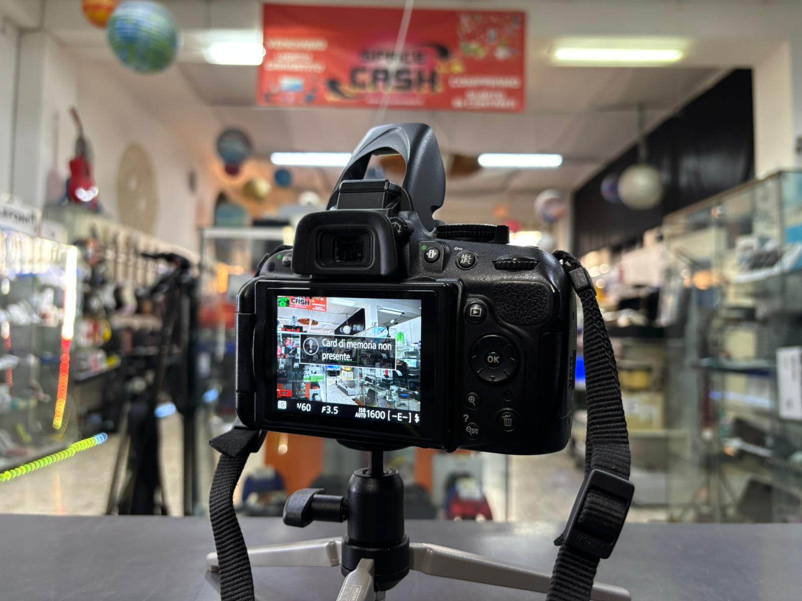 Nikon D5200 + 18/55 VR - immagine 2