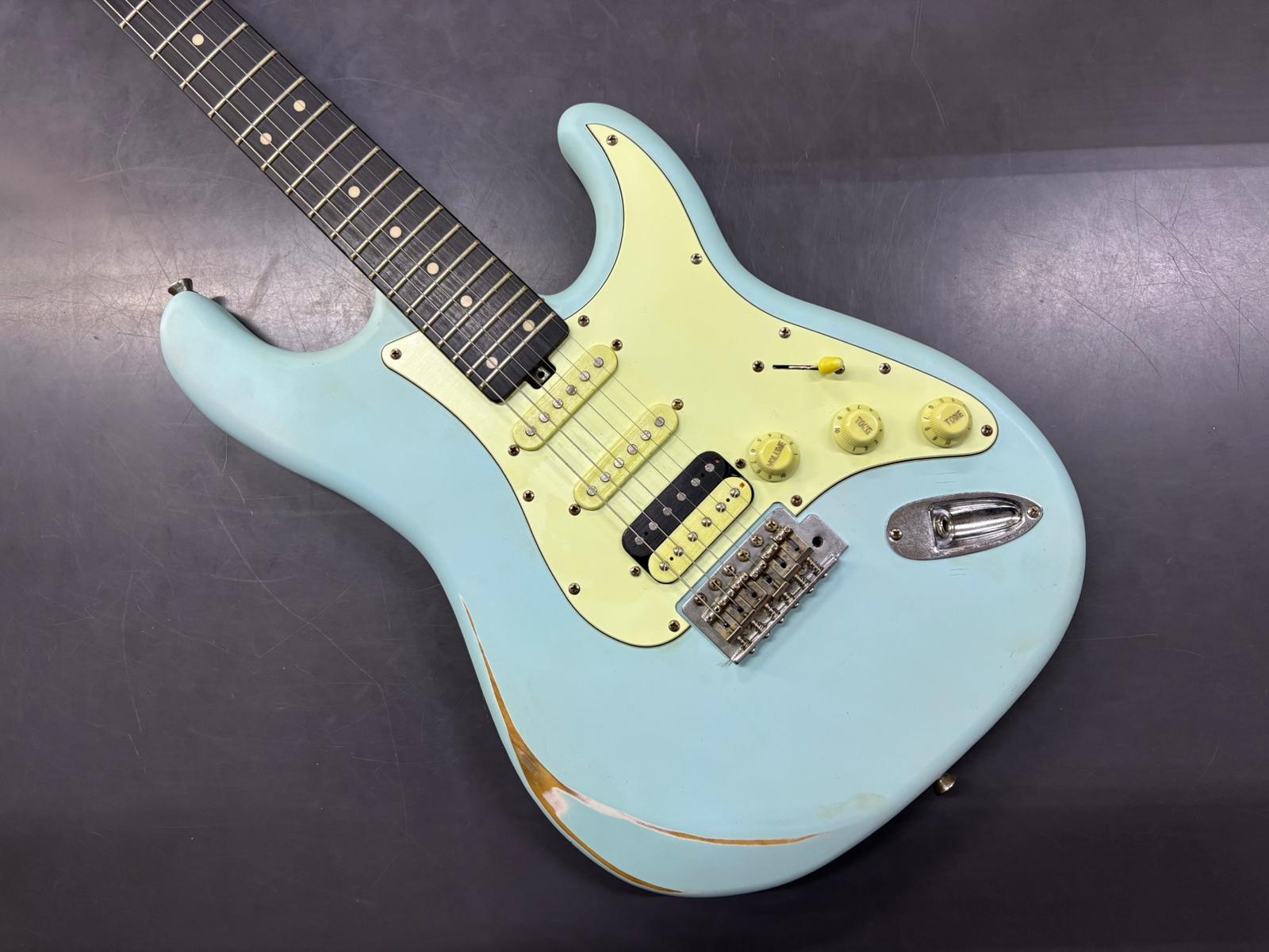 EKO Aire Relic Daphne Blue