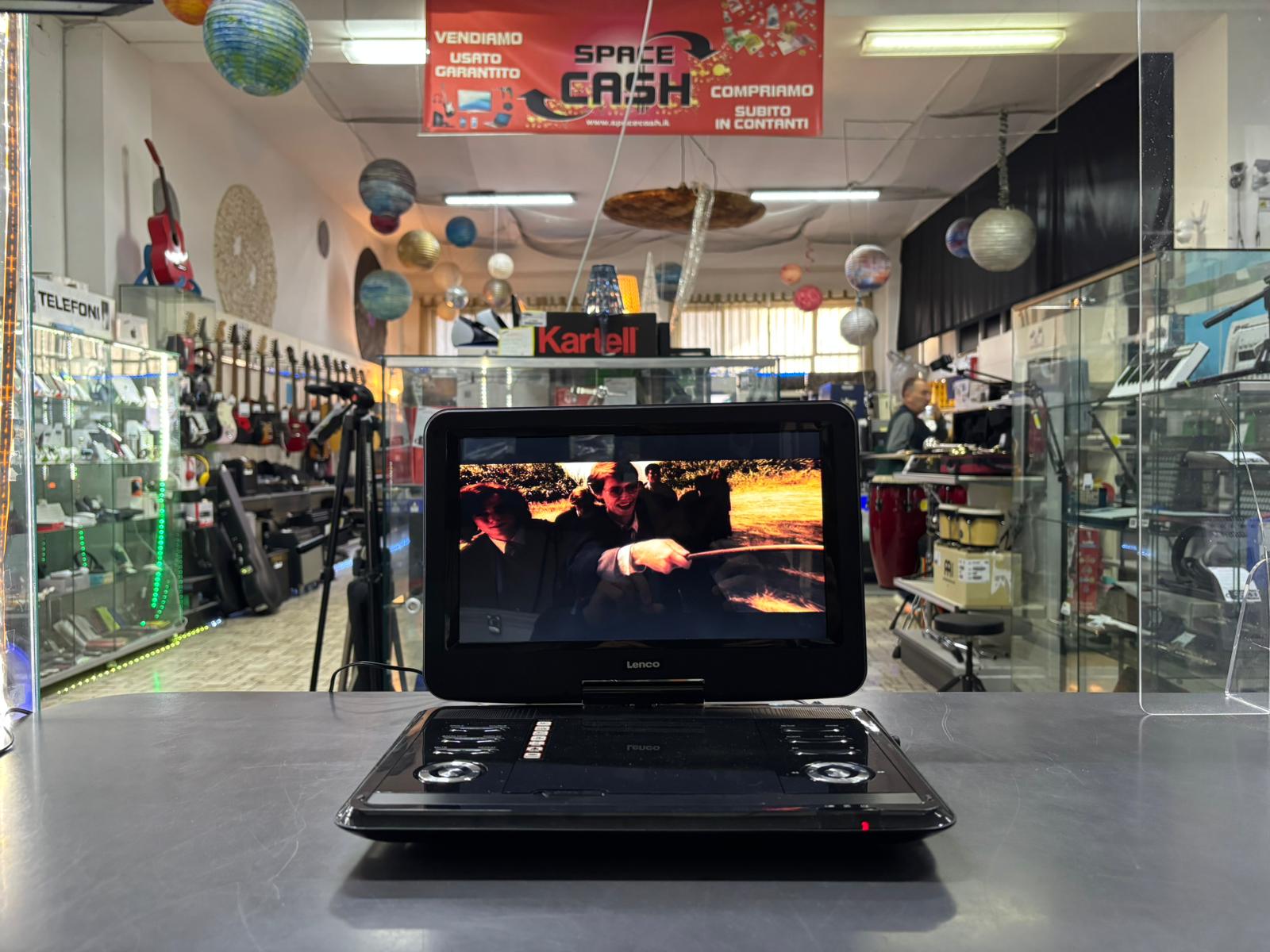 Lenco DVP-1210 Lettore DVD Portatile