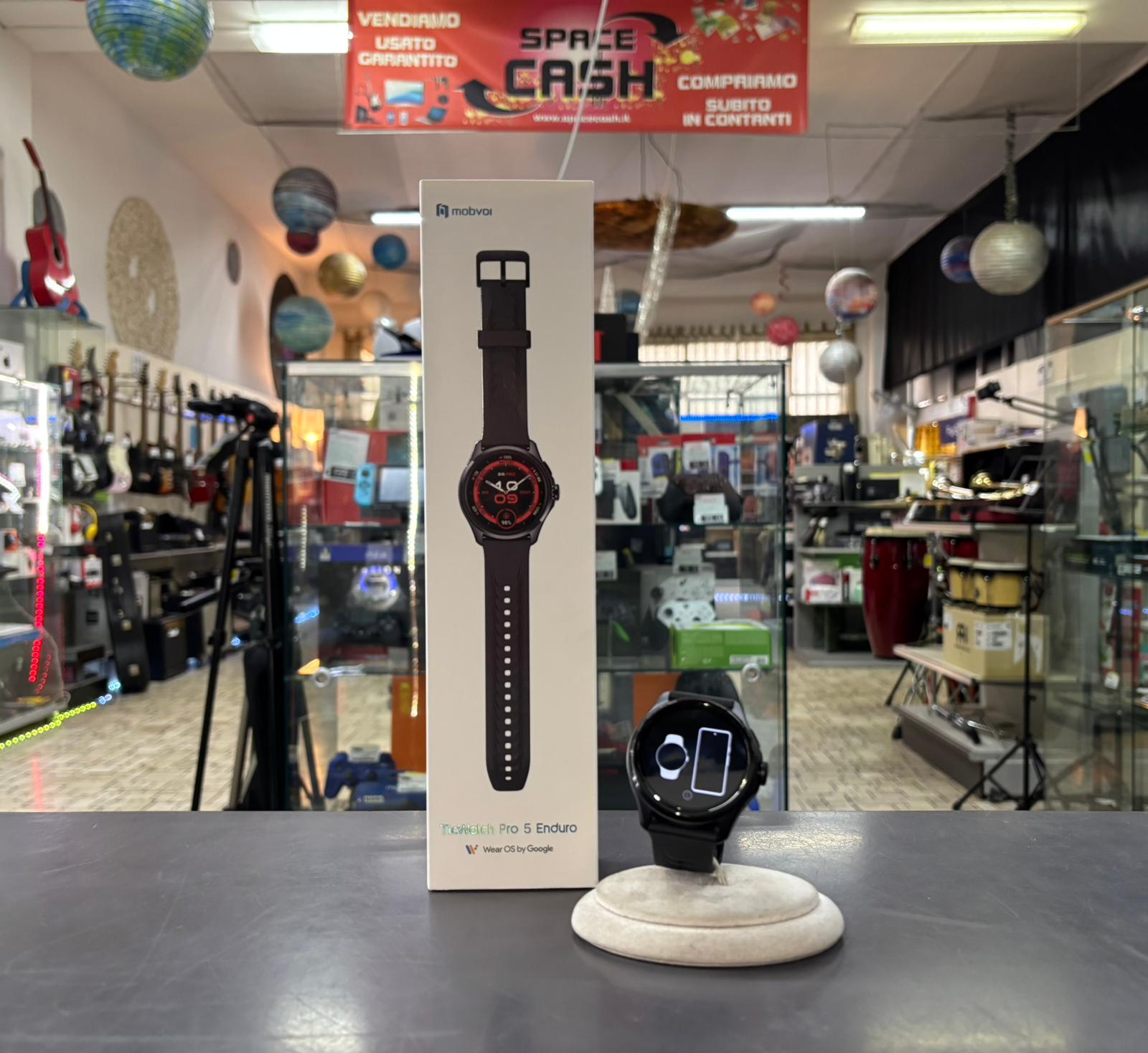 TicWatch Pro 5 Enduro Smartwatch - immagine 3