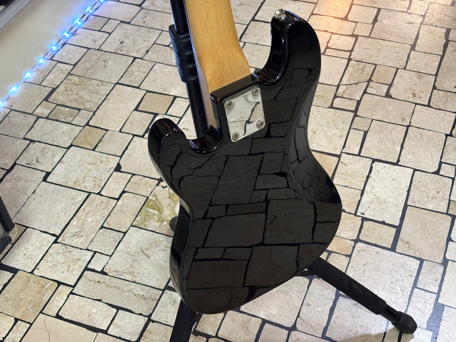 Harley Benton PB-Shorty Bass - immagine 2