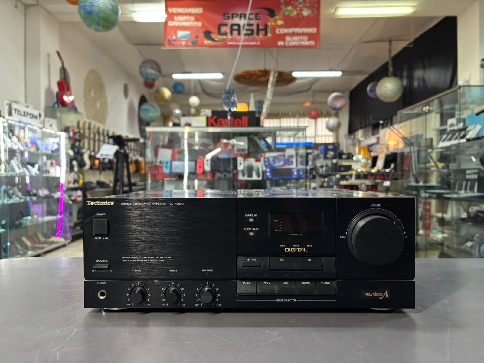 Technincs SU-X980D Amplificatore Hi-Fi
