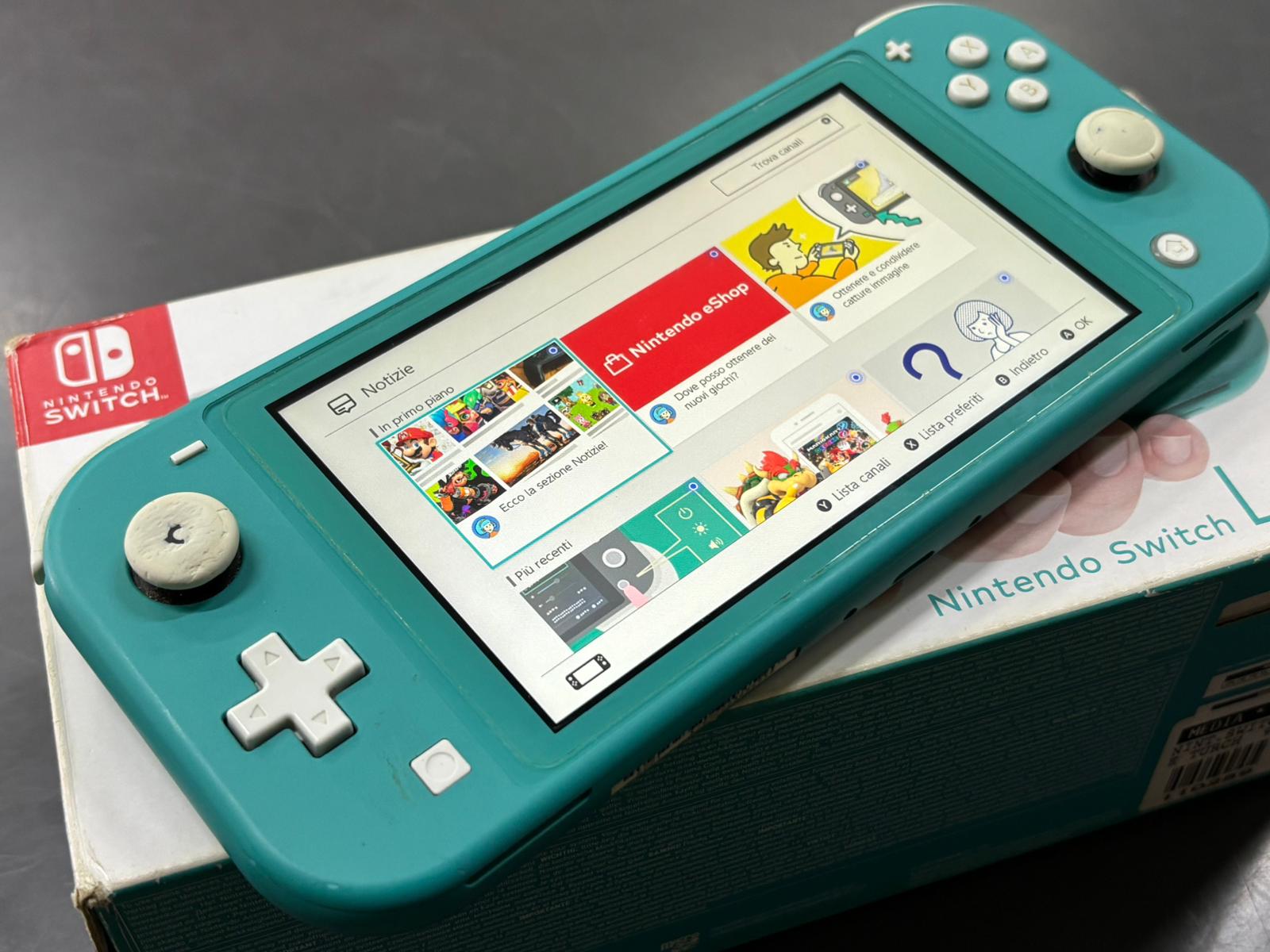 Nintendo Switch Lite Turchese - immagine 3