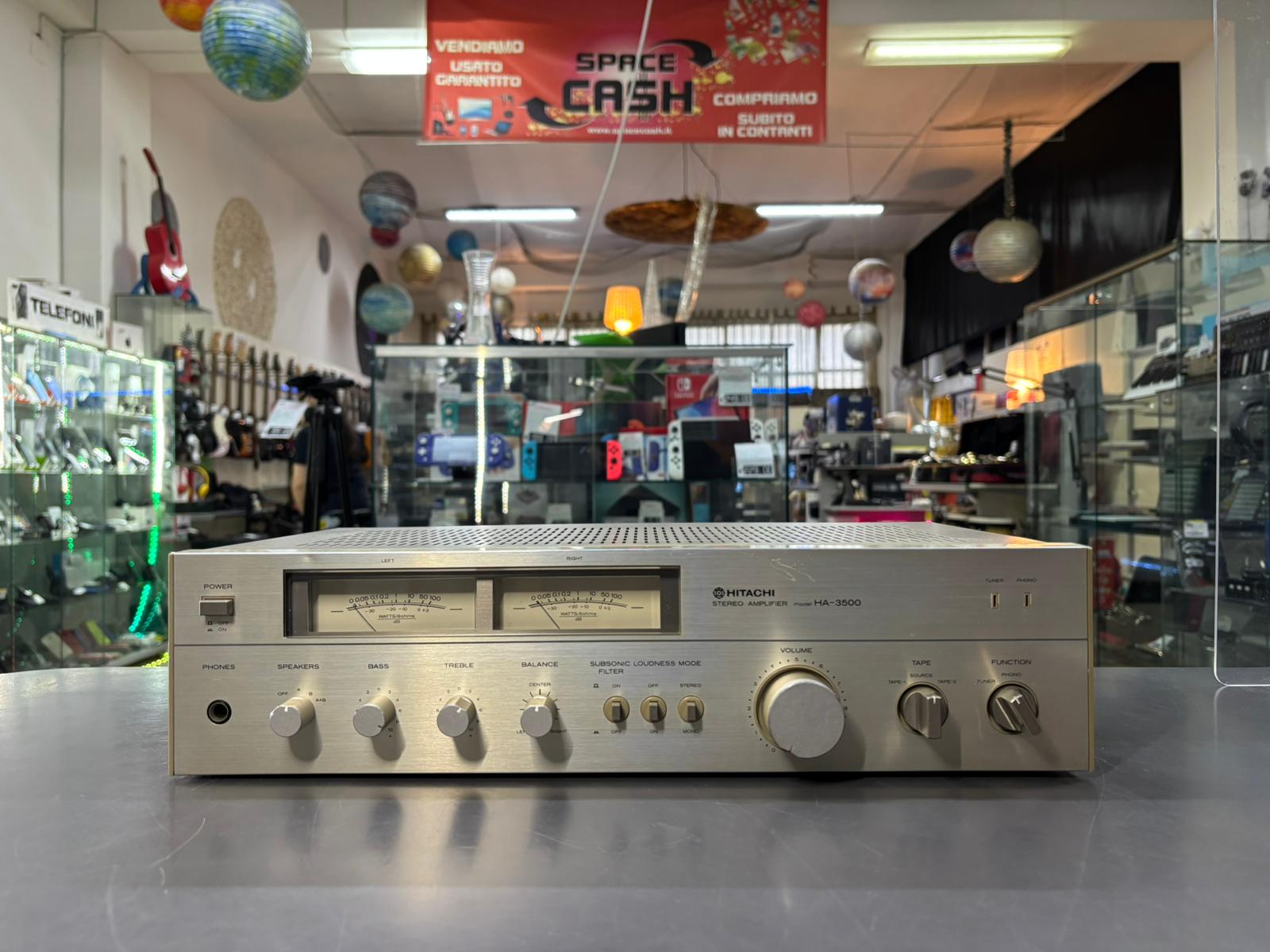 Hitachi HA 3500 Amplificatore Hi-Fi