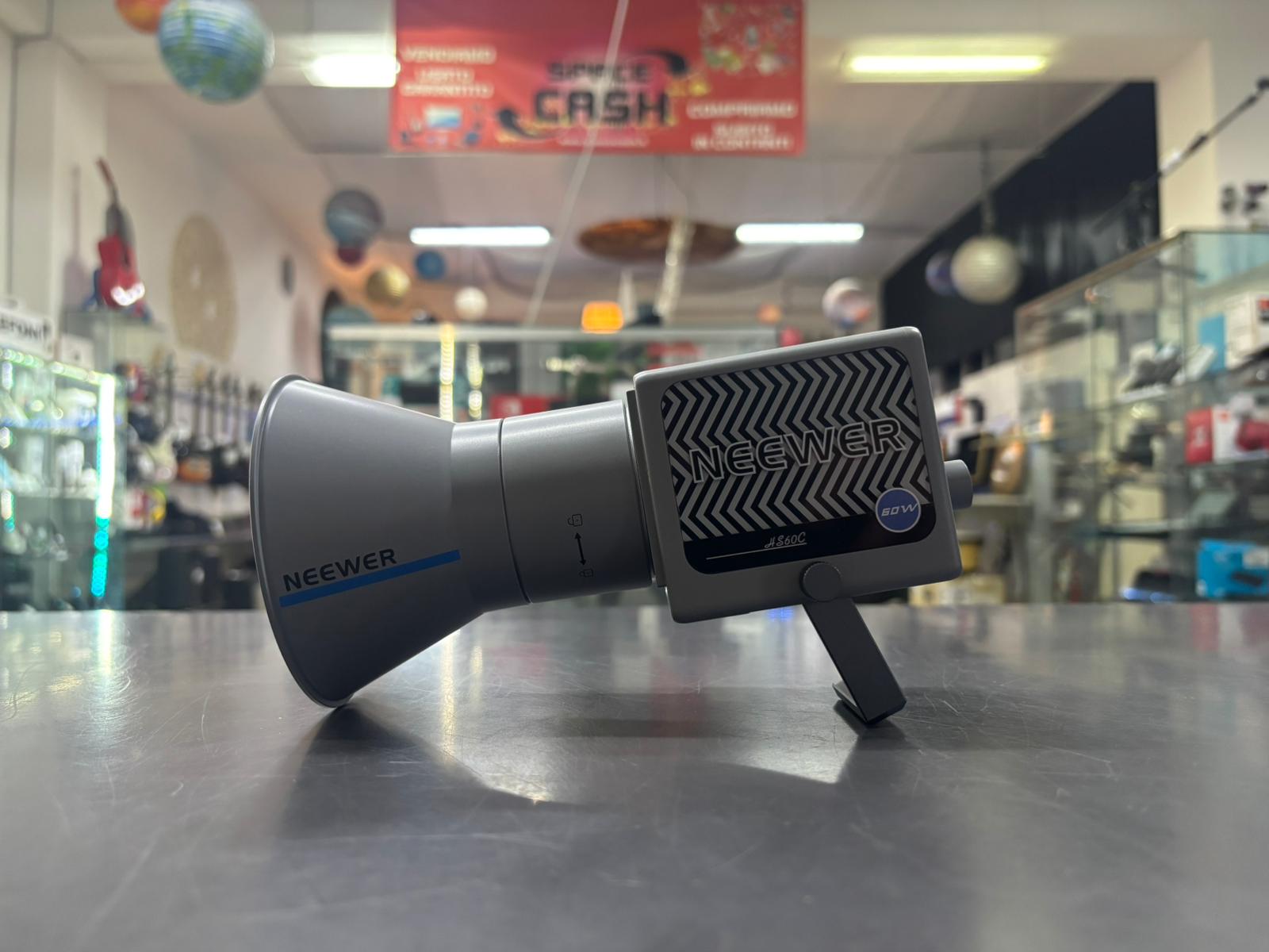 Neewer HS60C Luce Riempimento Streaming - immagine 6
