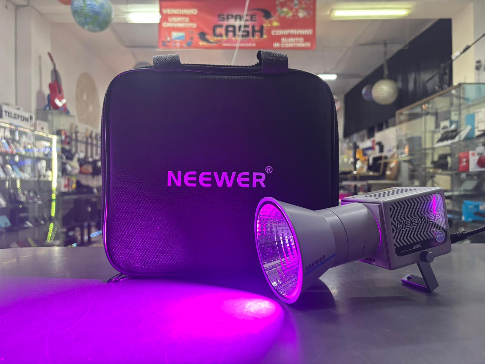 Neewer HS60C Luce Riempimento Streaming