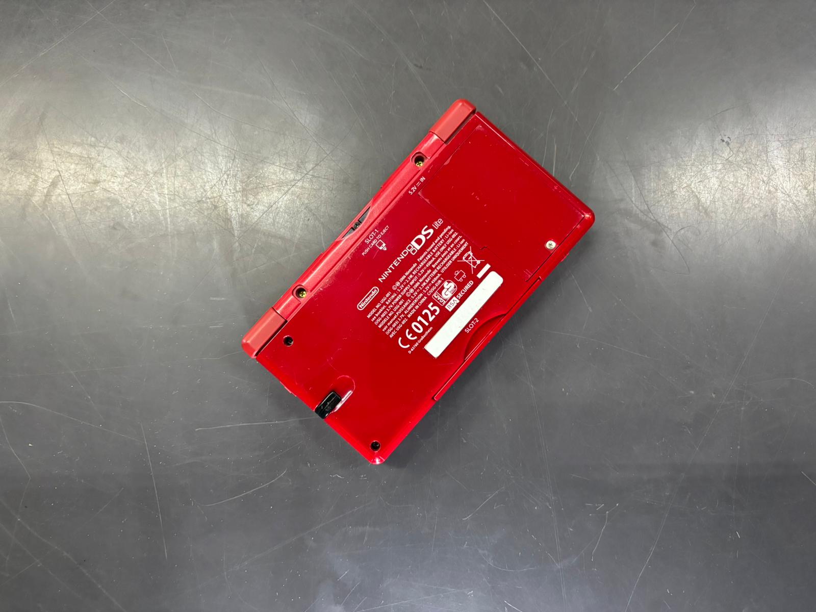 Nintendo DS Lite Red Edition - immagine 3