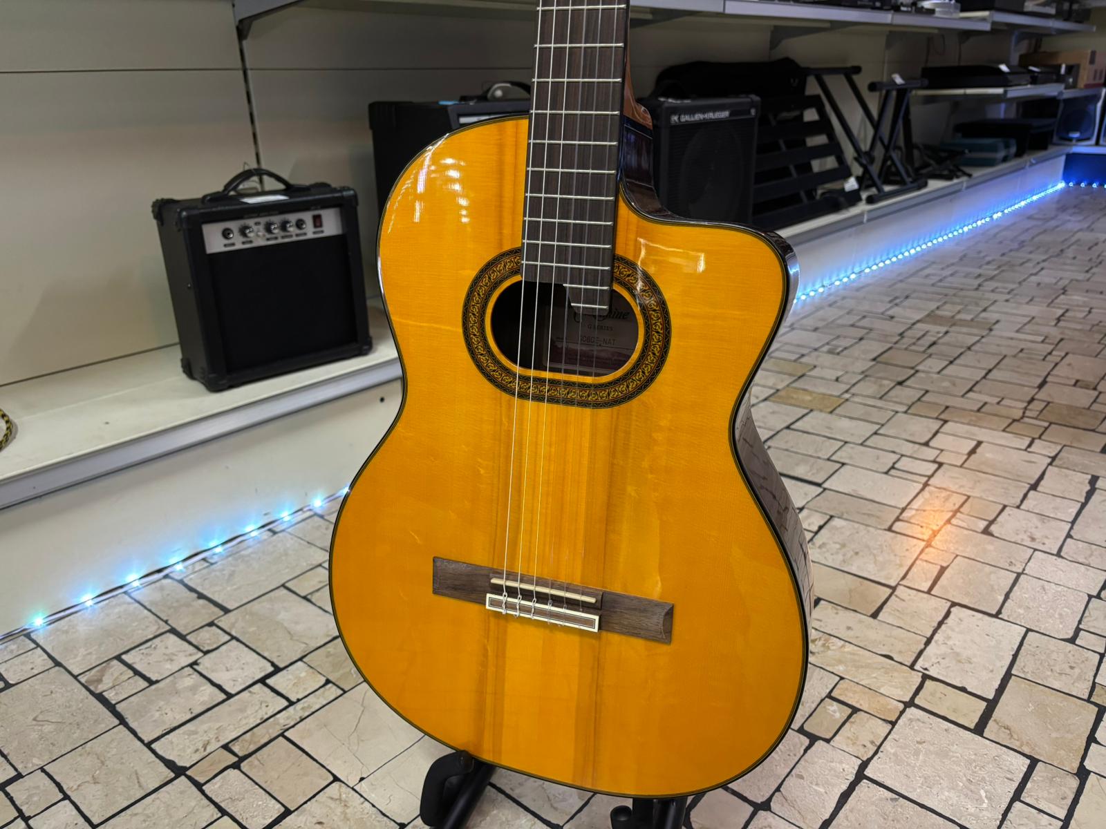 TAKAMINE GC6CE Classica Elettrificata - immagine 3