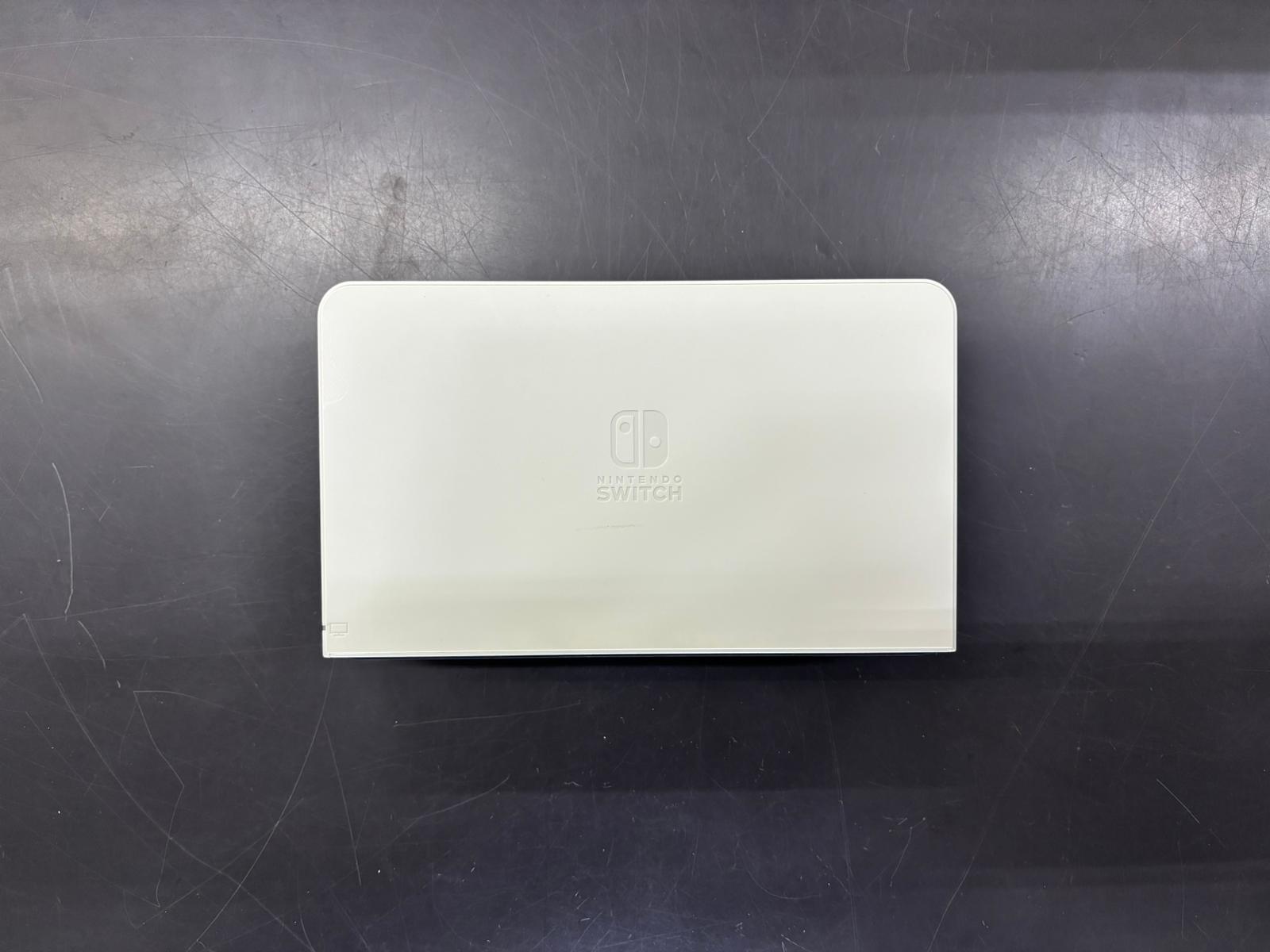 Nintendo Switch OLED - immagine 7