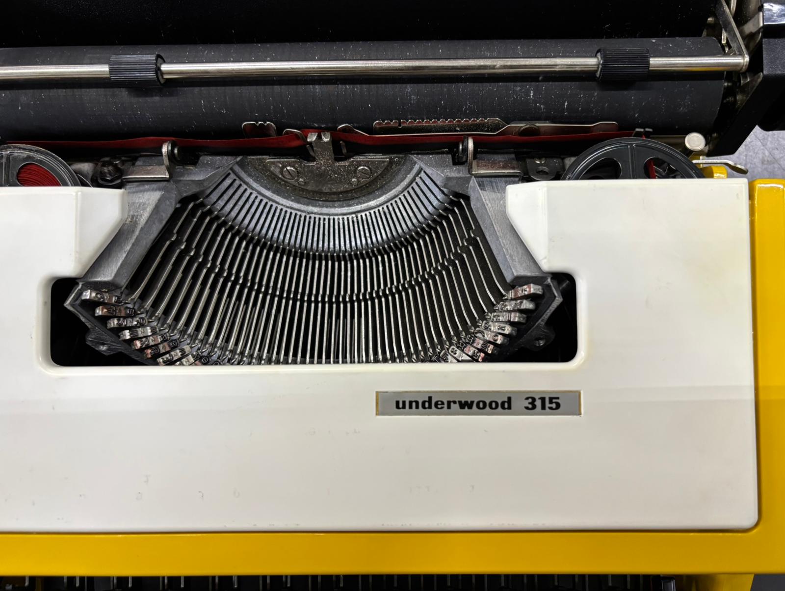 Underwood 315 Macchina per Scrivere - immagine 2