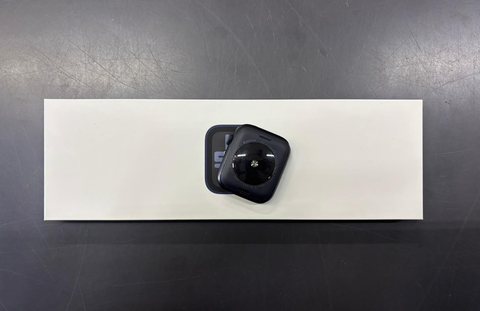 Apple watch SE 2nd 44mm GPS 15/2/25 - immagine 3