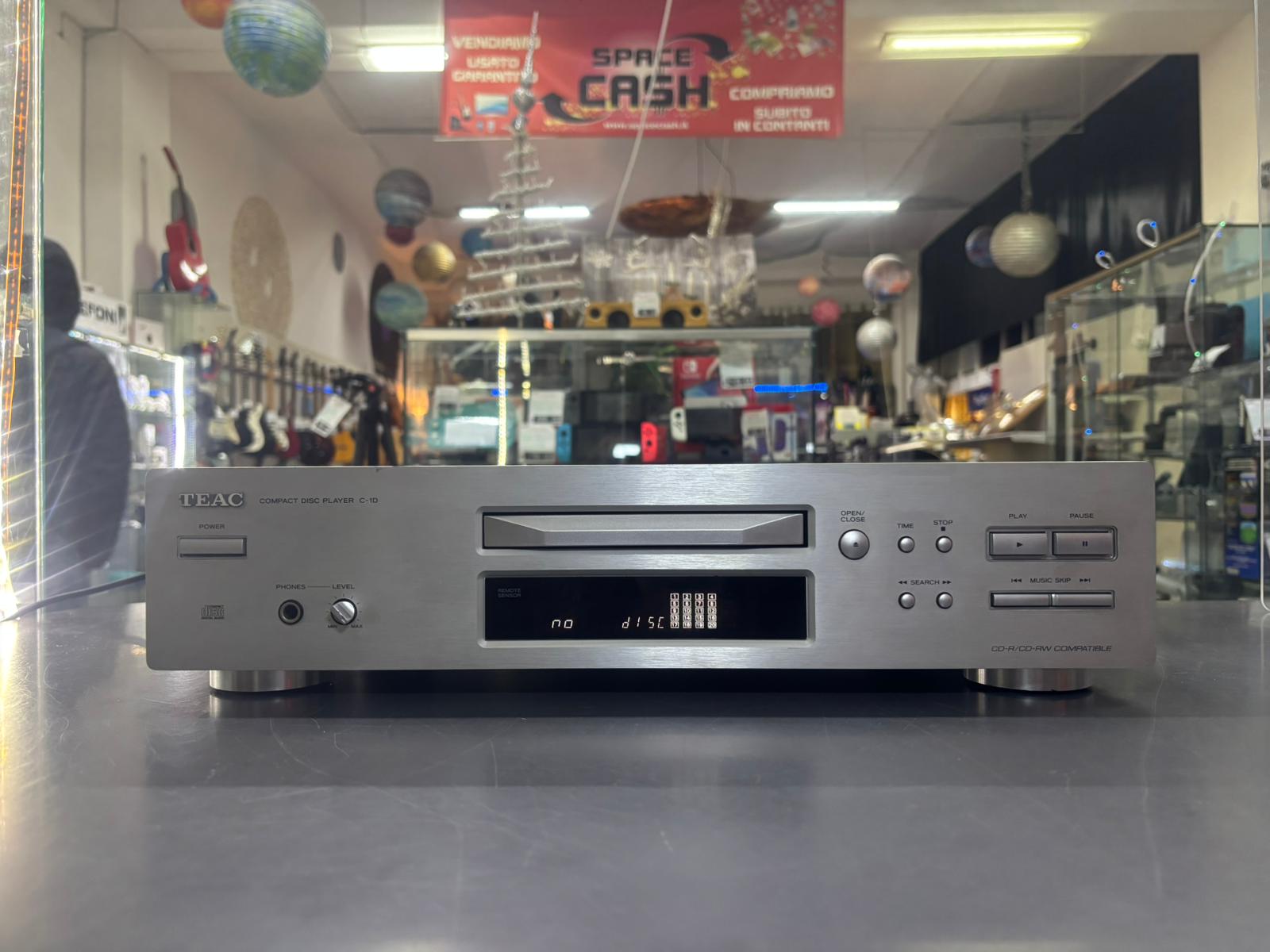 Teac C-1D Lettore CD Hi-Fi