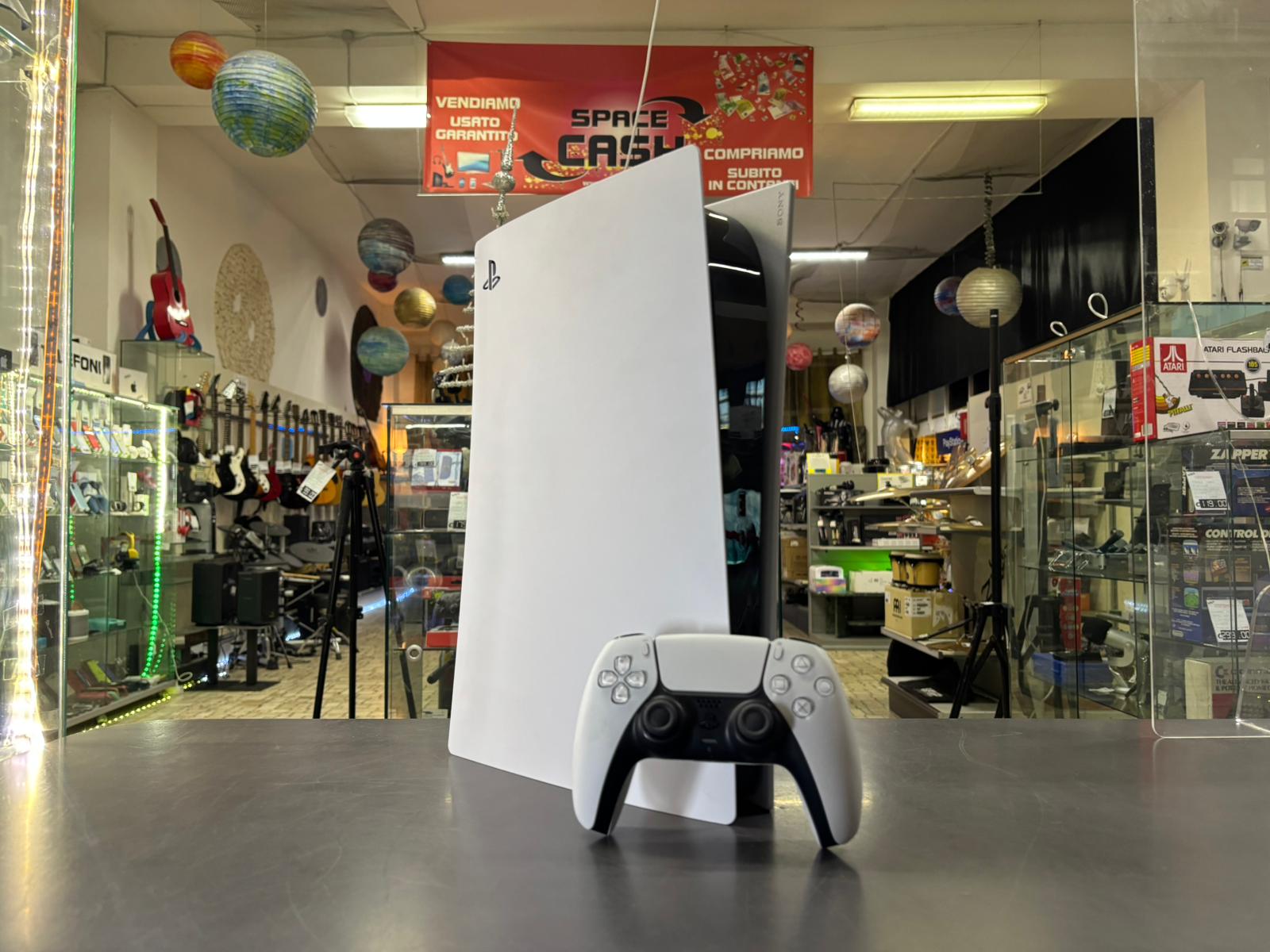 Playstation 5 Standard Disc Edition - immagine 4