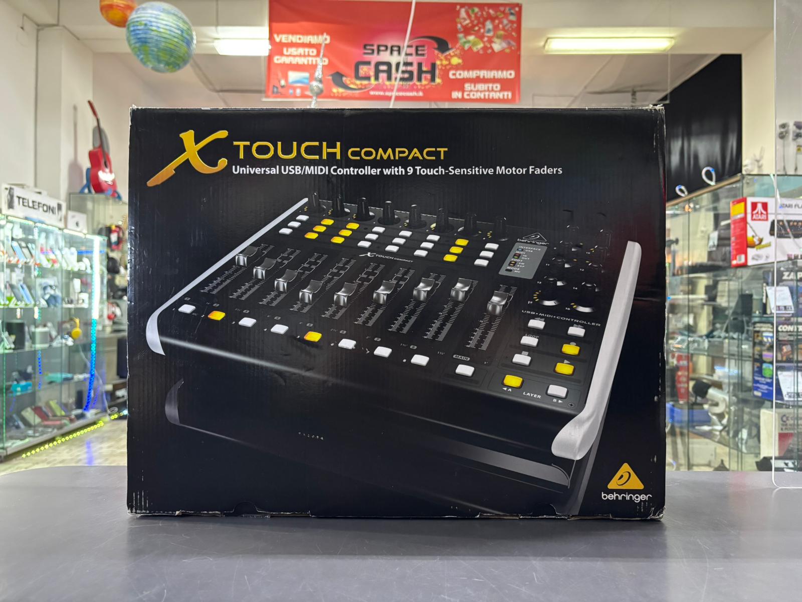 BEHRINGER X-Touch Compact - immagine 5