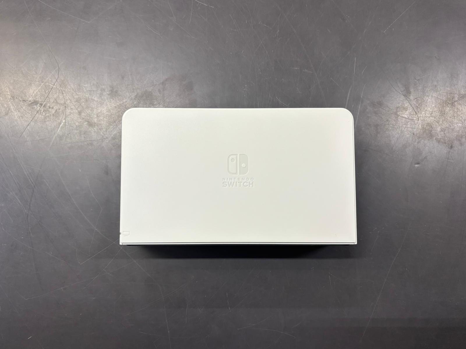 Nintendo Switch OLED - immagine 6