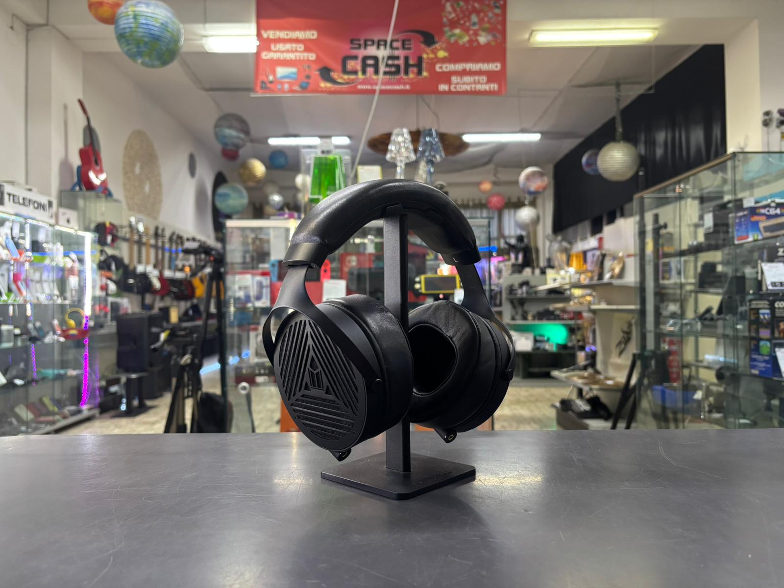 Monolith M1070 Cuffie Planari Over Ear - immagine 3