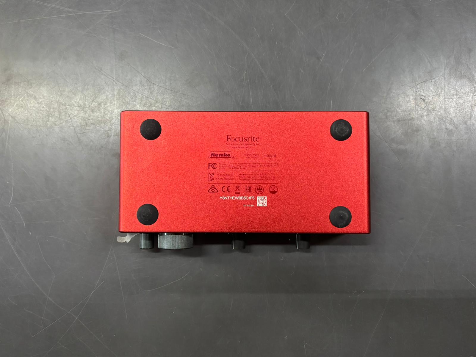 FOCUSRITE Scarlett 2i2 (3rd Gen) - immagine 3