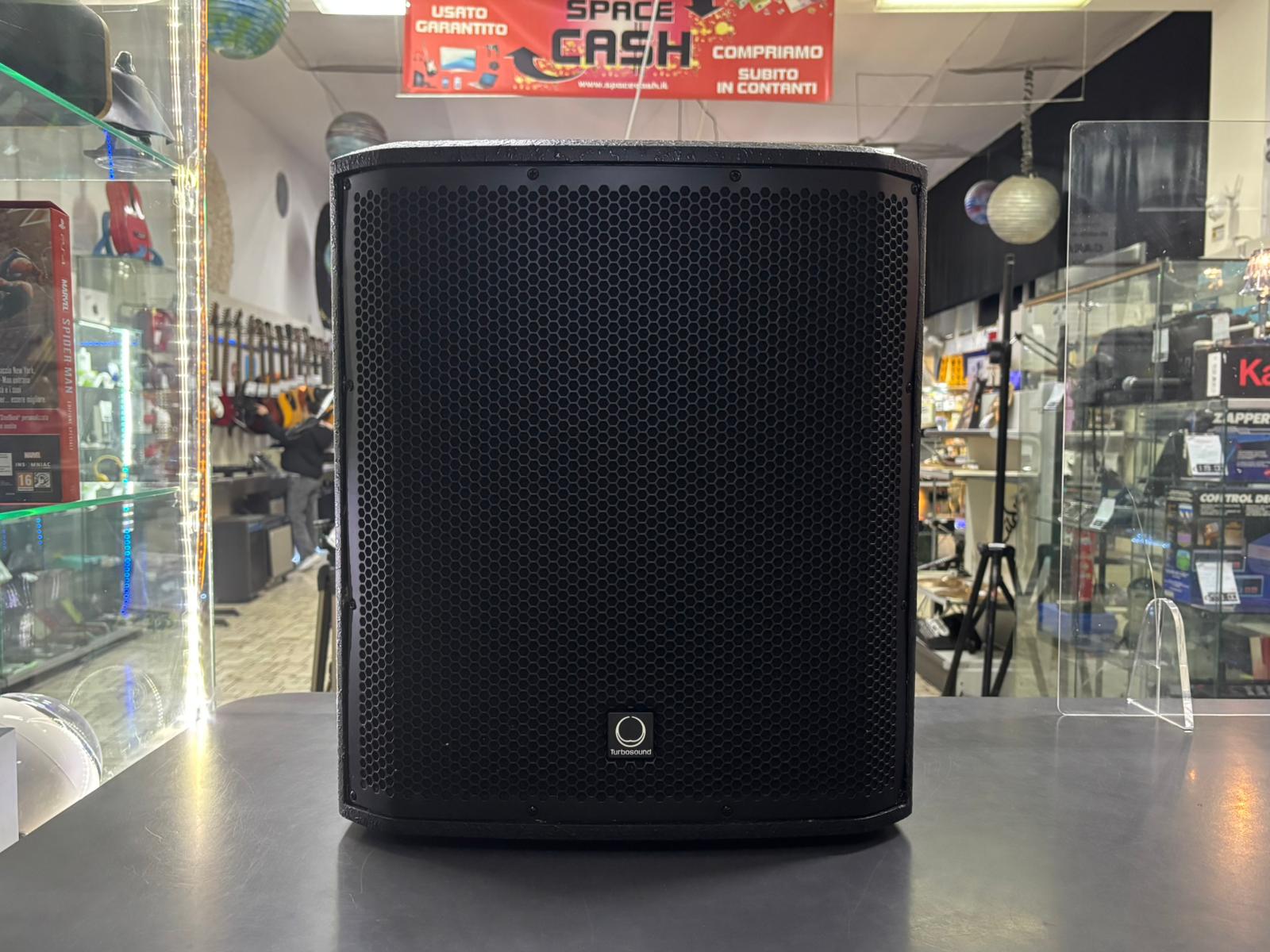 Turbosound IP12B Subwoofer Attivo 1000W