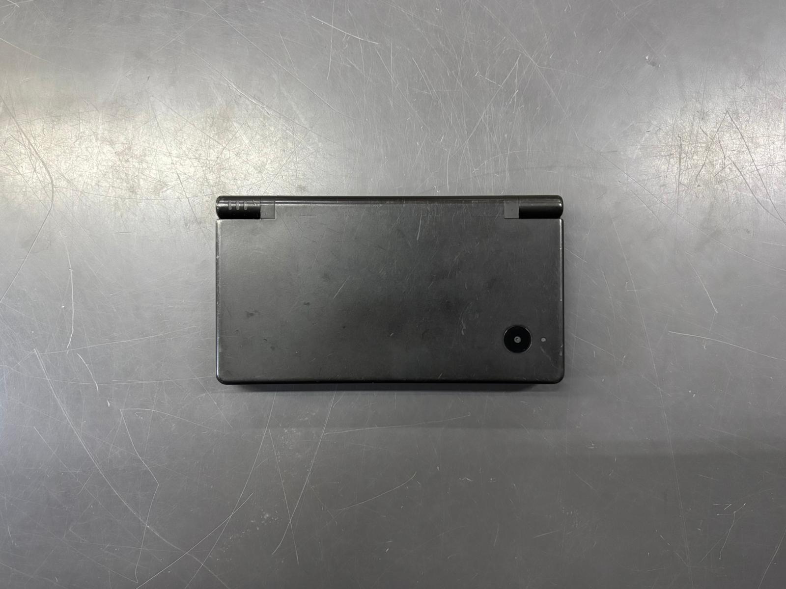 Nintendo DSi Black U.S.A. - immagine 6