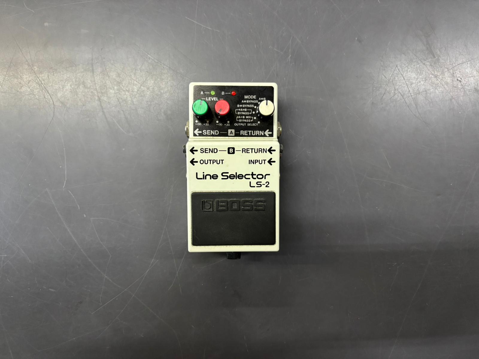 BOSS LS-2 Line Selector