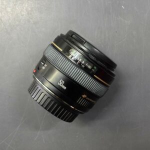 Canon EF 50mm f/1.4 USM