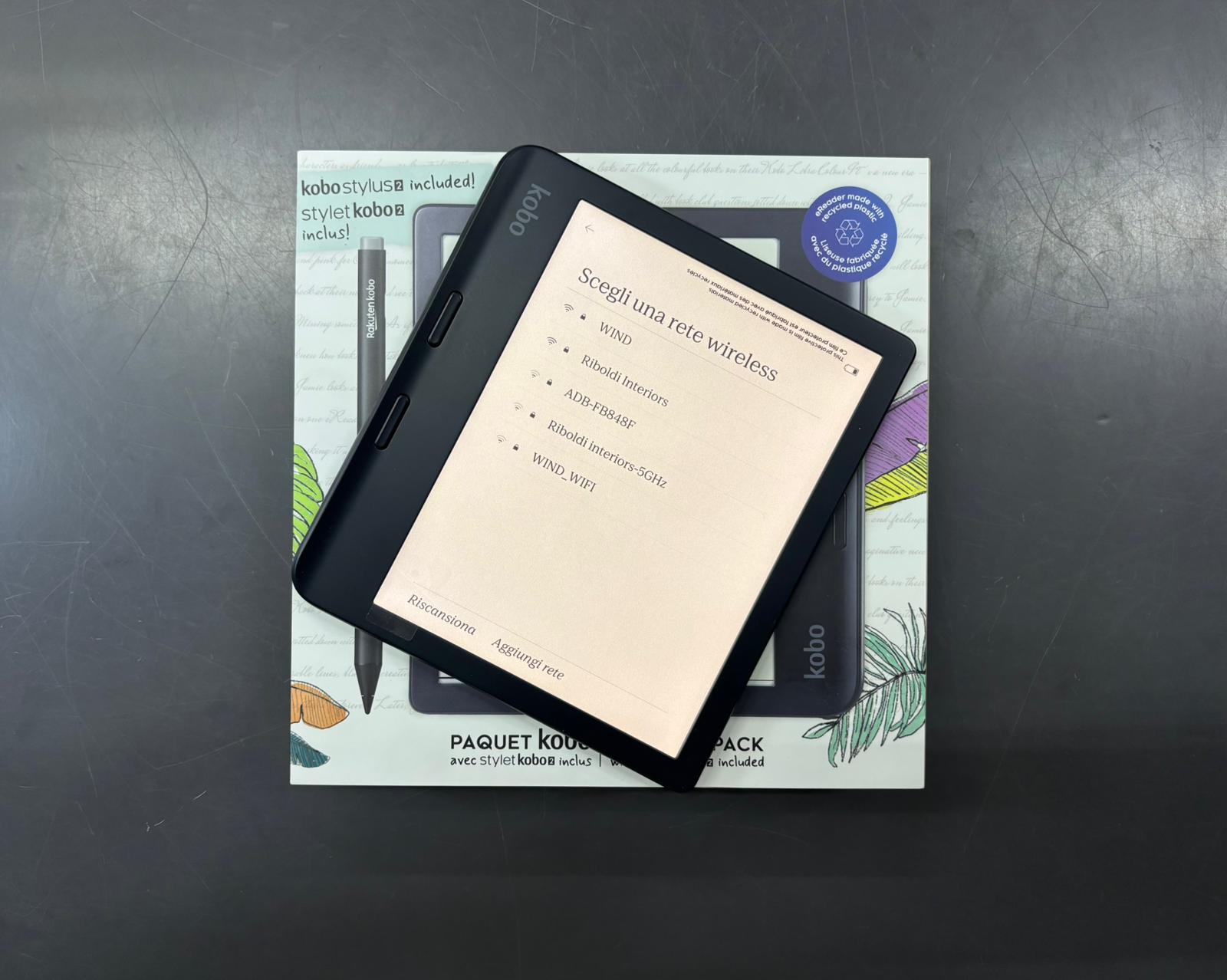 KOBO Libra Colour + Stylus 2